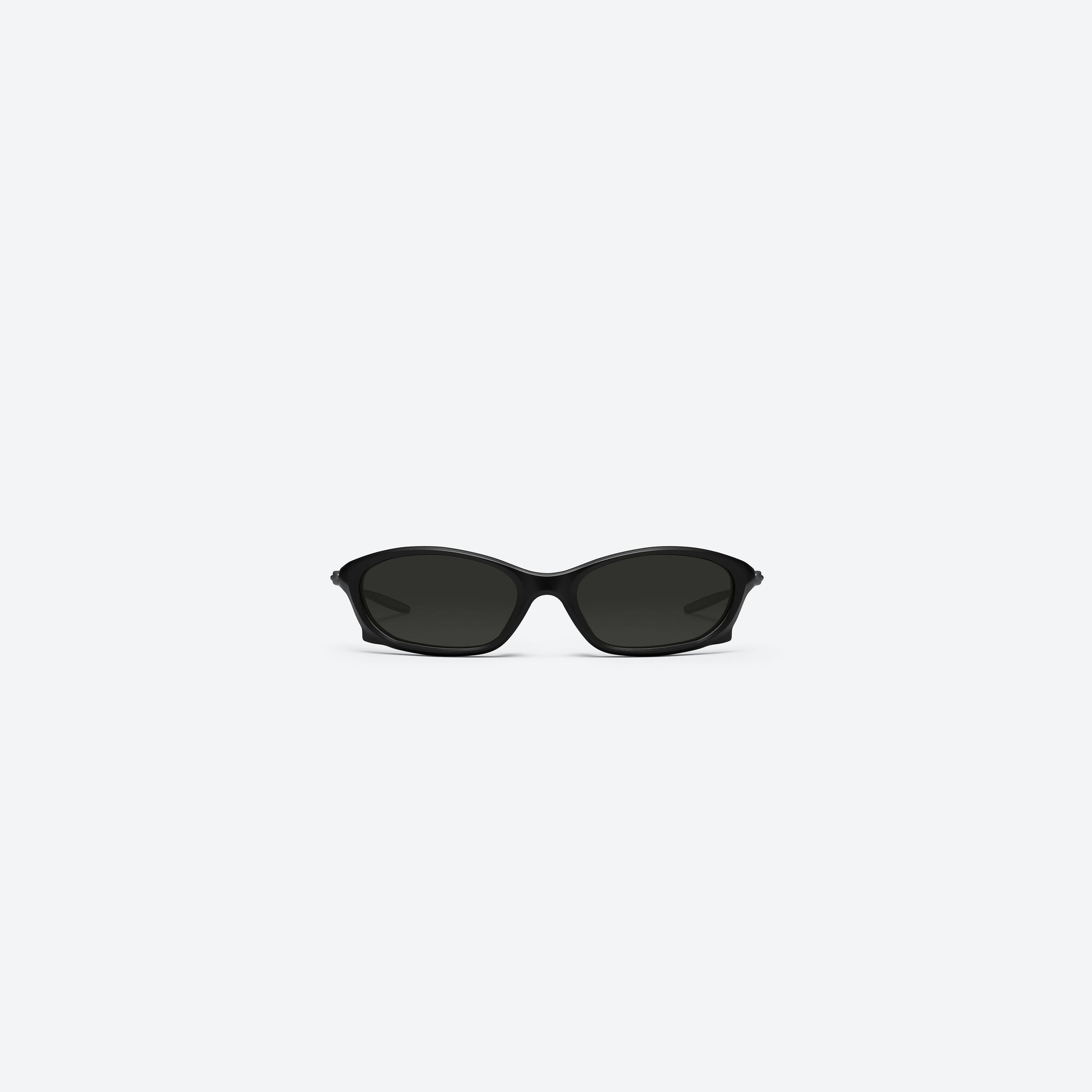 A front view of Gentle Monster Turbo M01 Black Mixed framed Wraparound sunglasses.