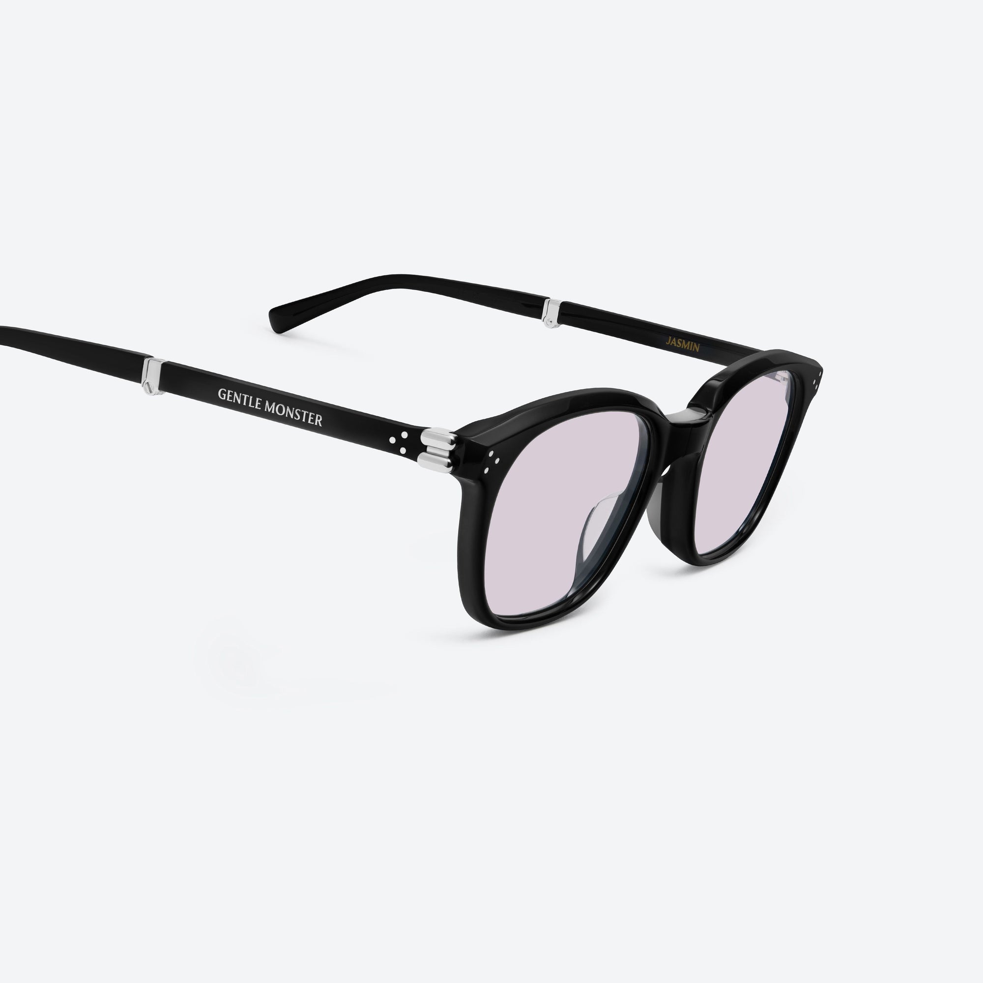 45-degree detailed view of Gentle Monster Jasmin 01(V) Black Acetate framed Square sunglasses.
