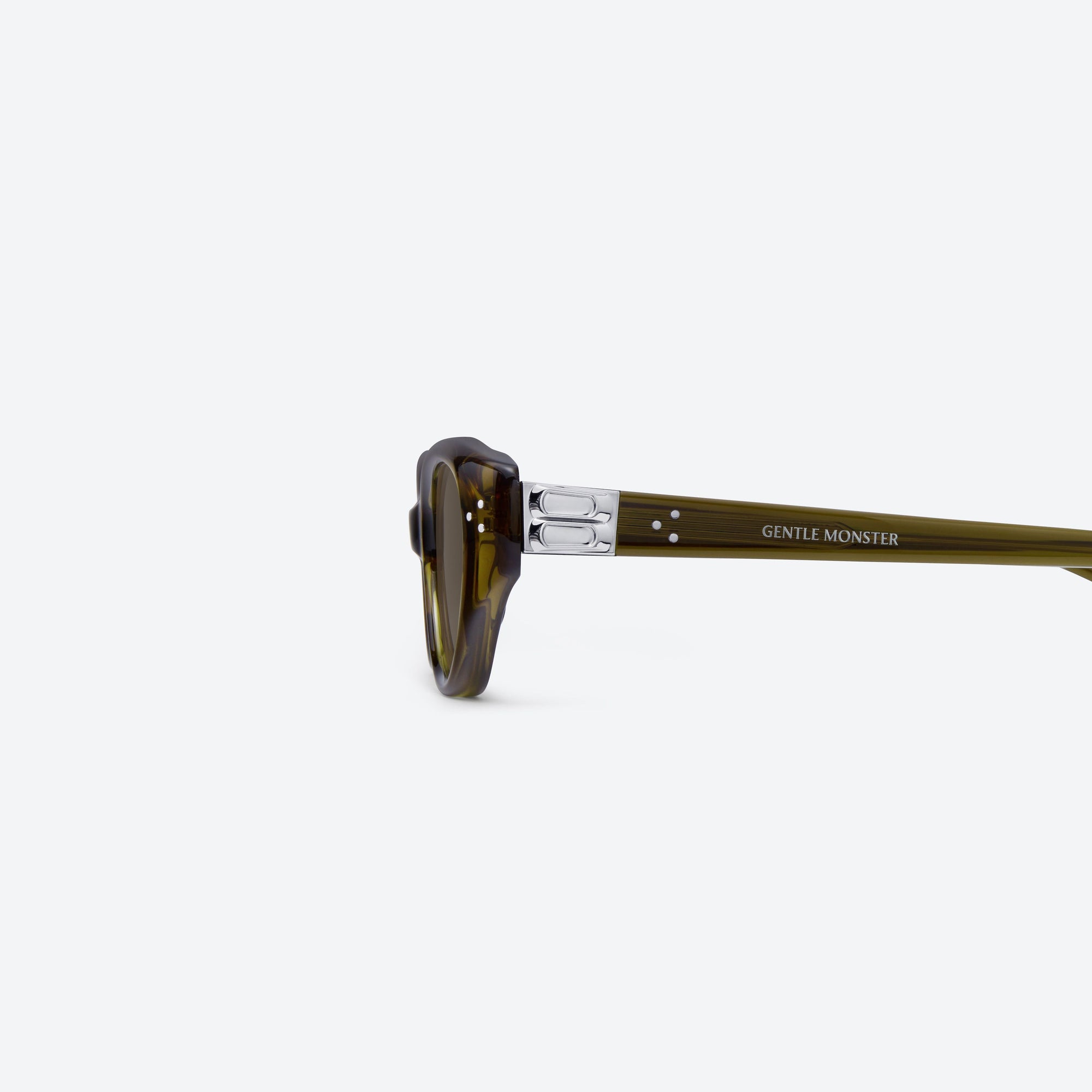 A detailed left view of Gentle Monster Vanilla BRC20 Brown Acetate framed Cat-eye sunglasses.