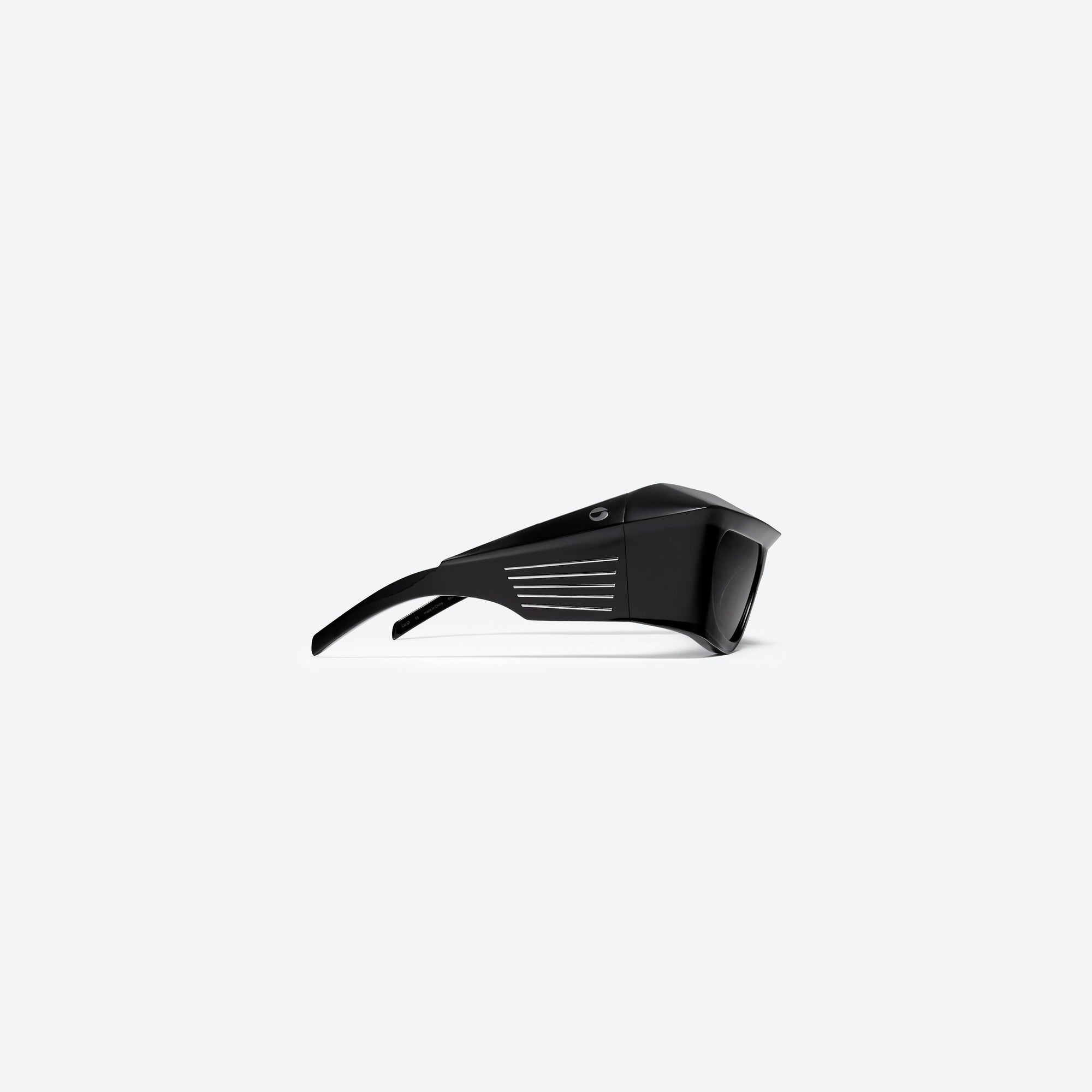 A detailed right view of Gentle Monster Coperni - 5G BOLD 01 Black Acetate framed Wraparound sunglasses.