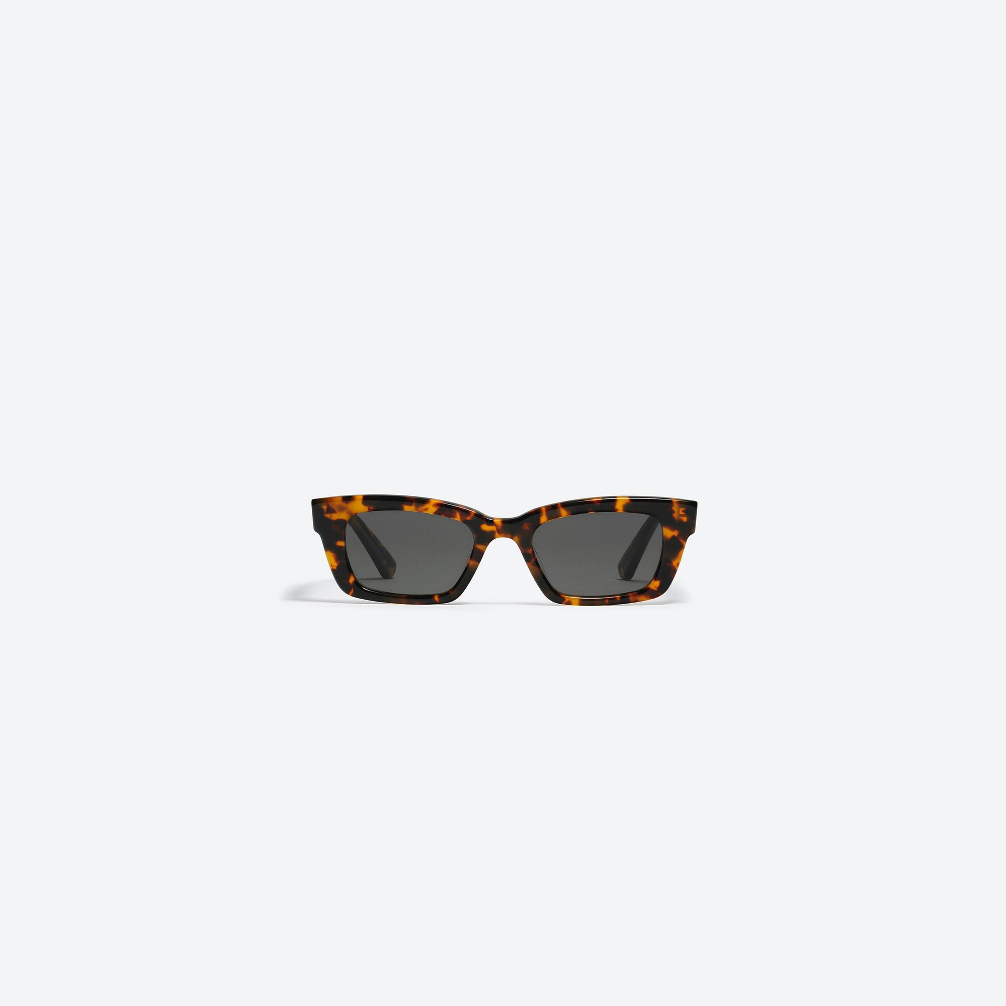 A front view of Gentle Monster Jennie - 1996 033 Tortoise Acetate framed Square sunglasses.