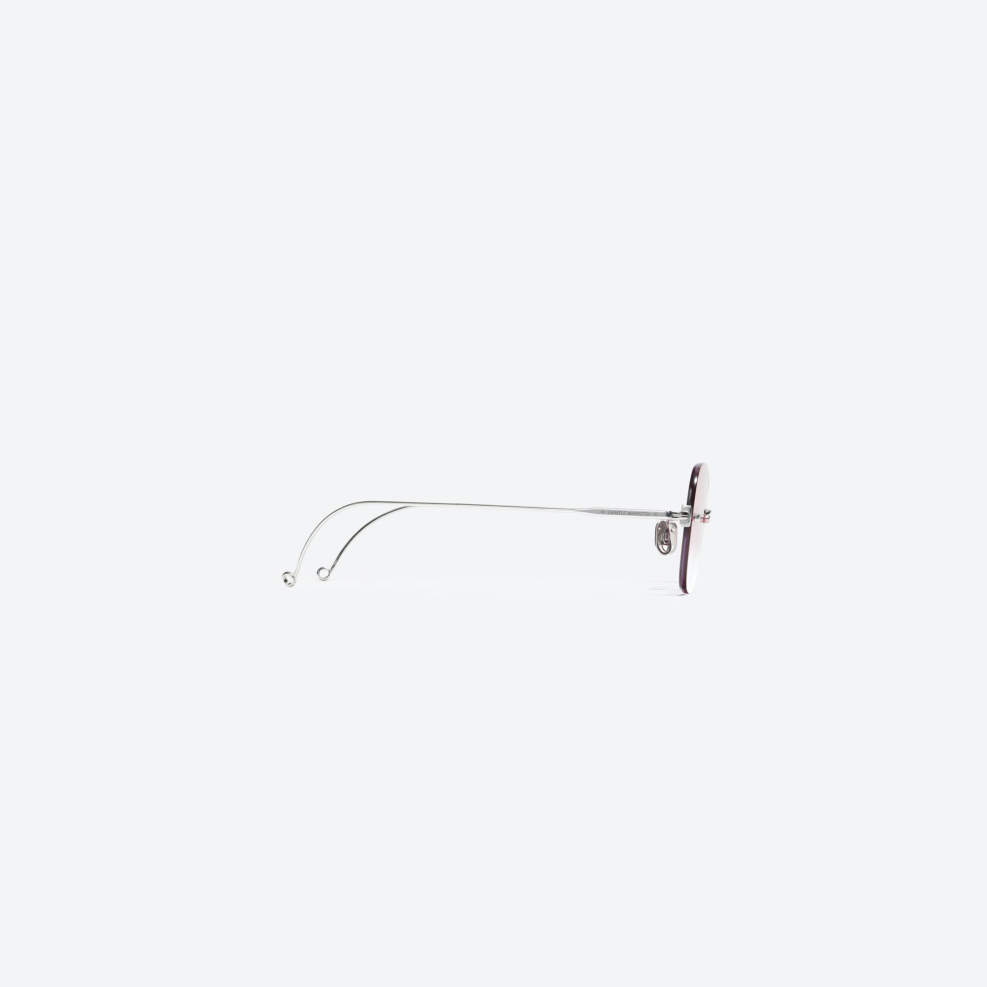 A detailed right view of Gentle Monster Jennie - Daisy 02 Silver Metal framed Square sunglasses.