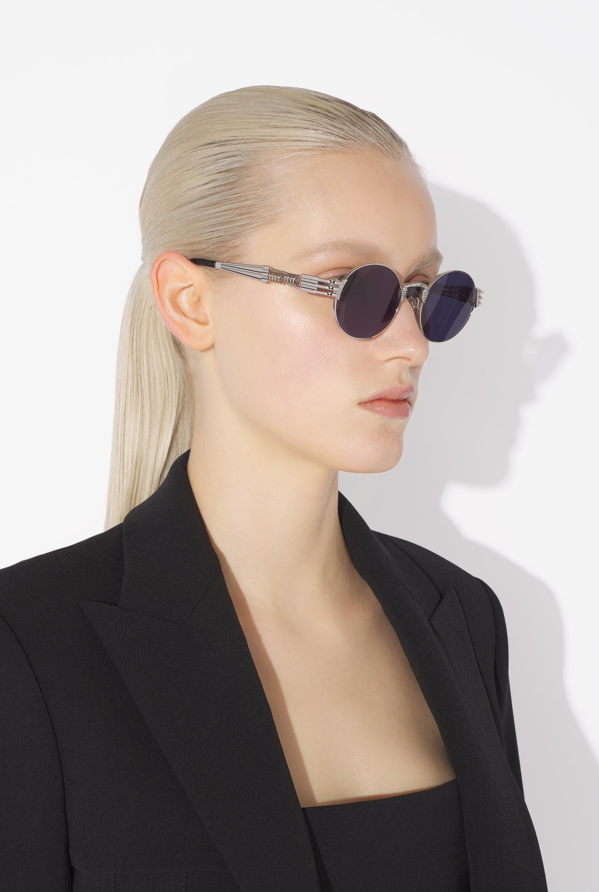 The Silver 56-6106 Sunglasses