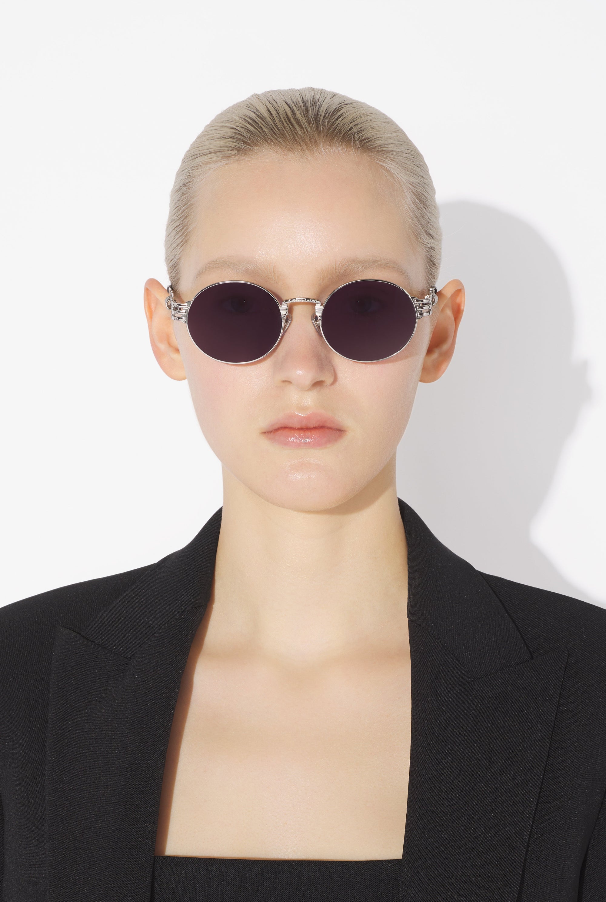 The Silver 56-6106 Sunglasses