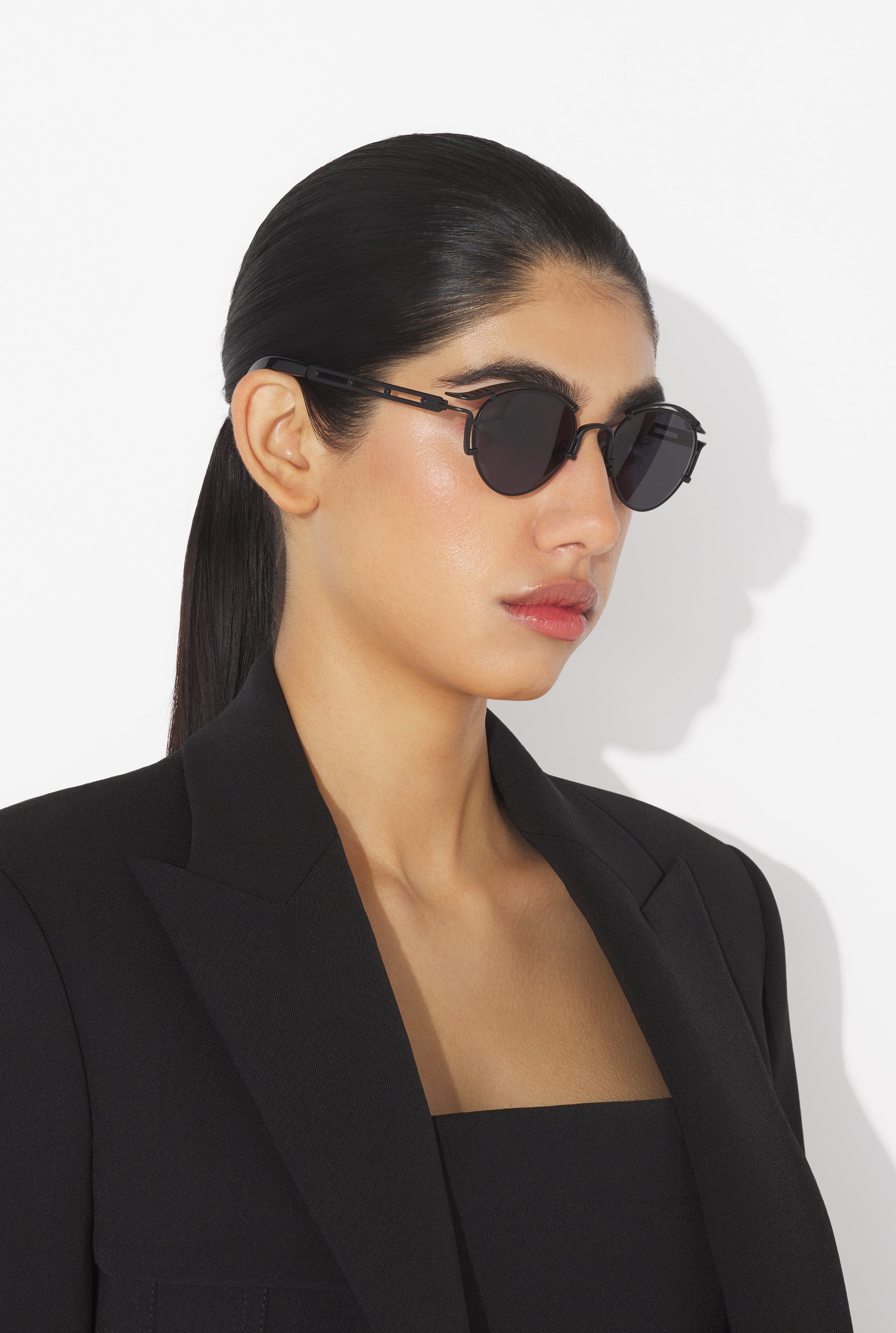 The Black 56-5102 Sunglasses