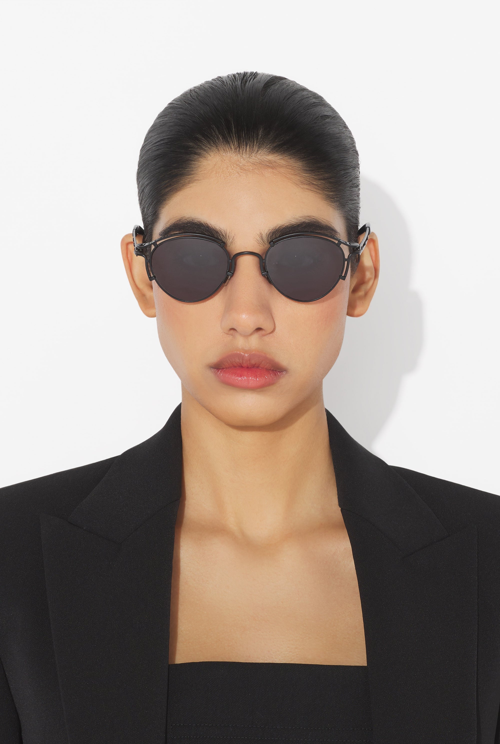 The Black 56-5102 Sunglasses