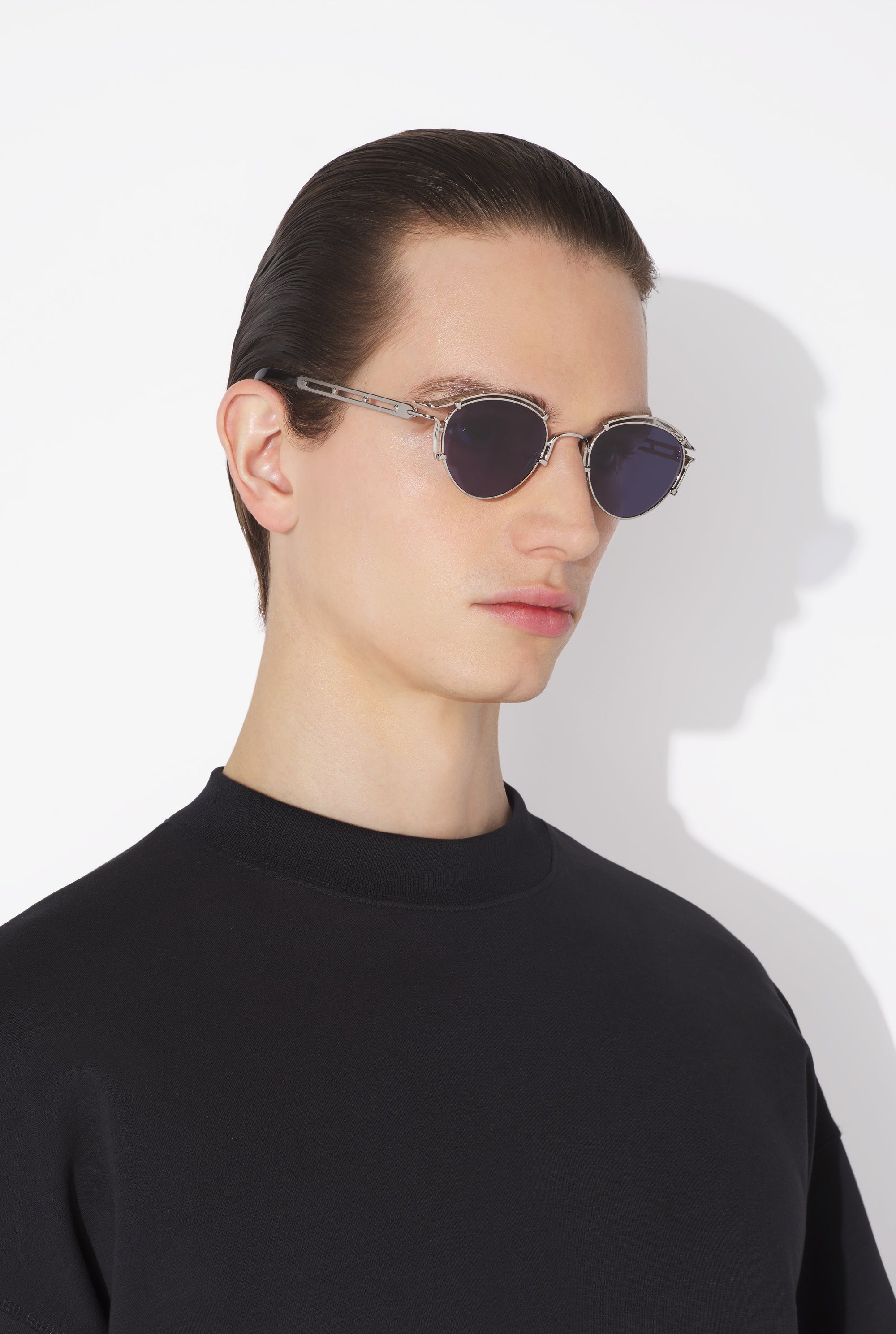 The Silver 56-5102 Sunglasses