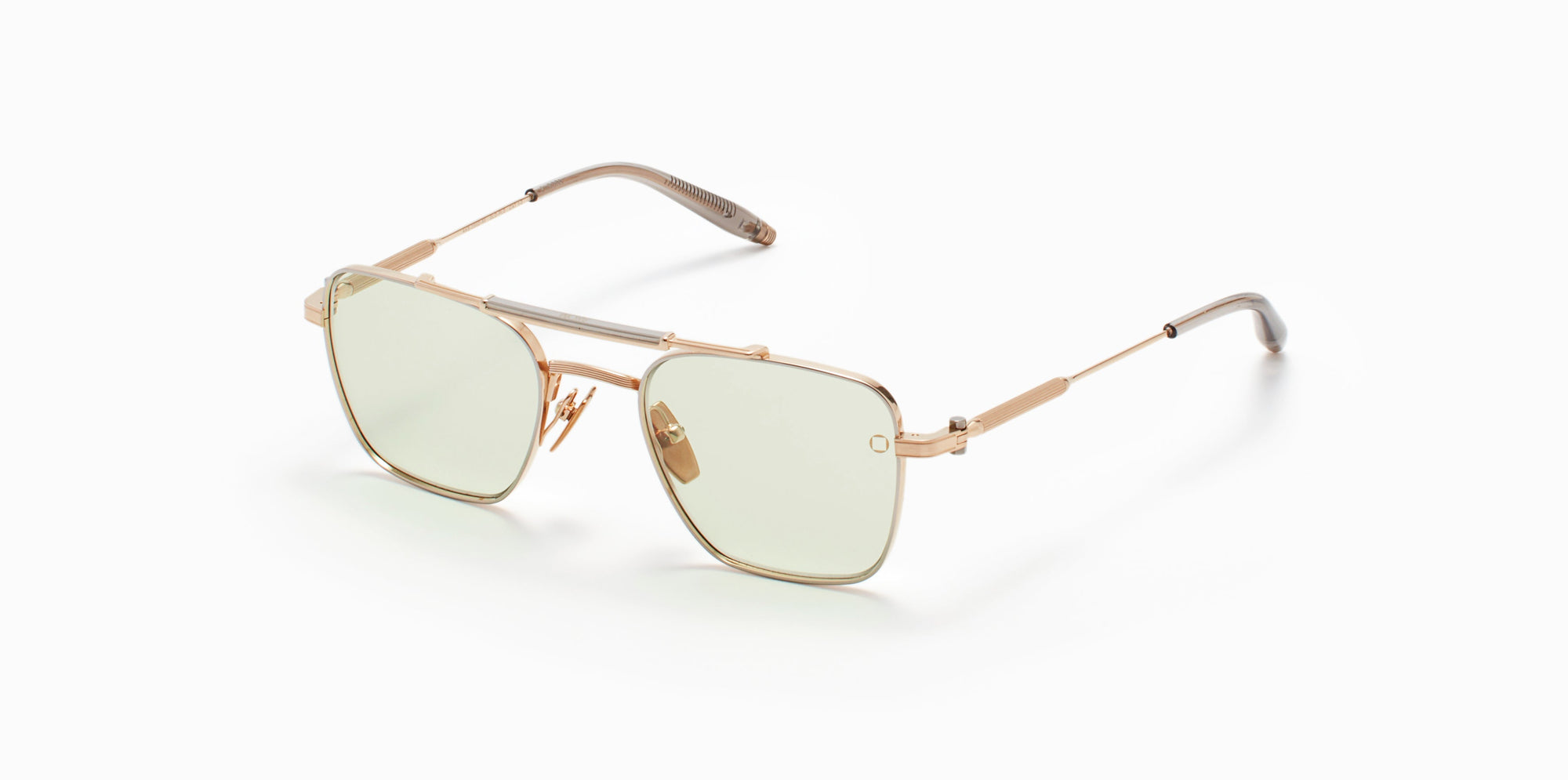 Photochromic Lenses