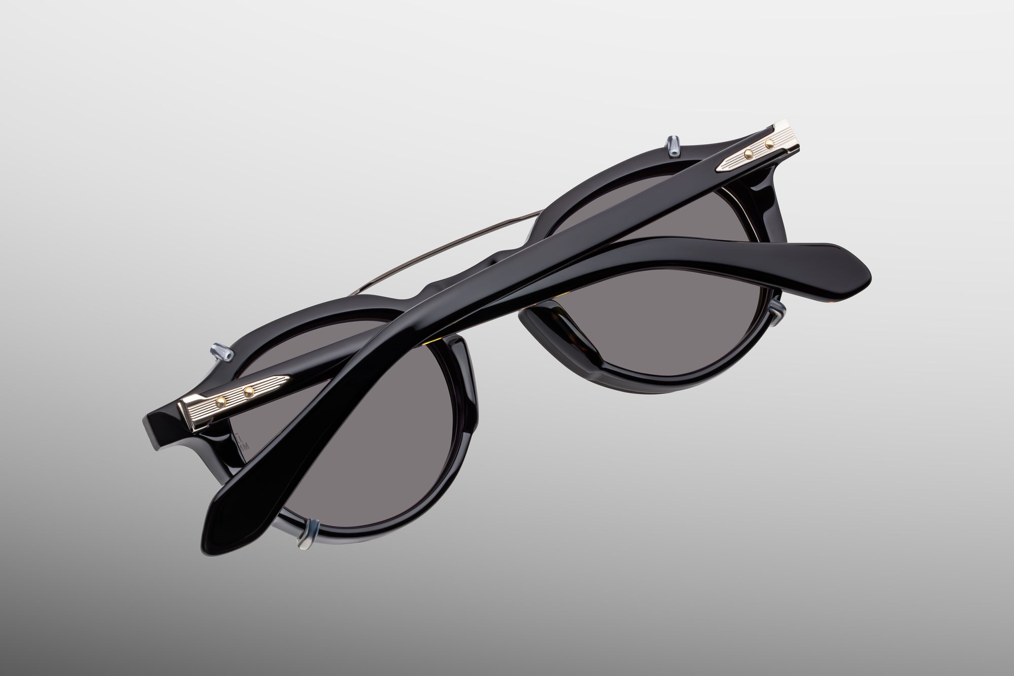 Demoncey Clip On#88-black-black-mineral-glass_