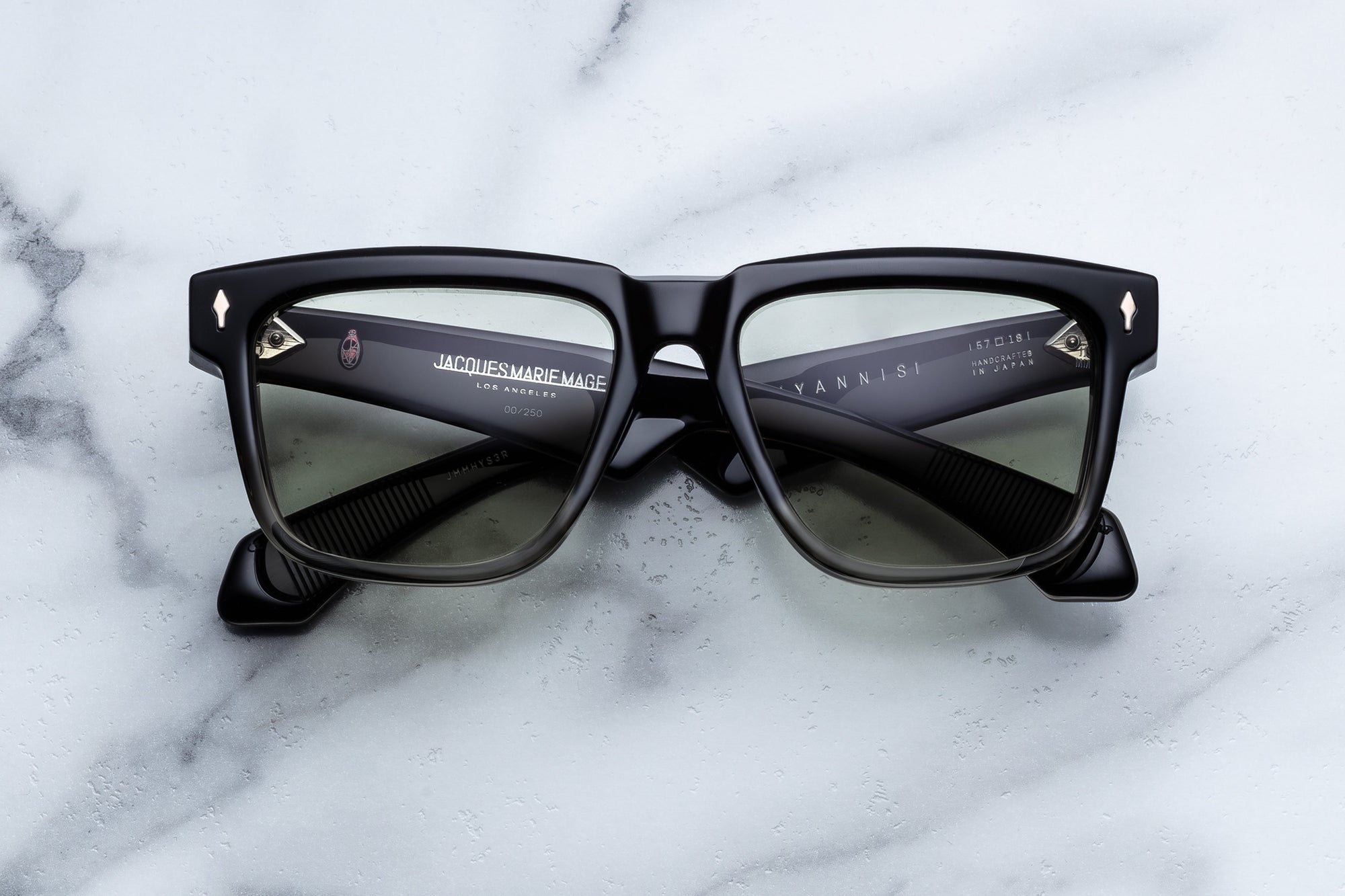 Hyannis#black-fade_
