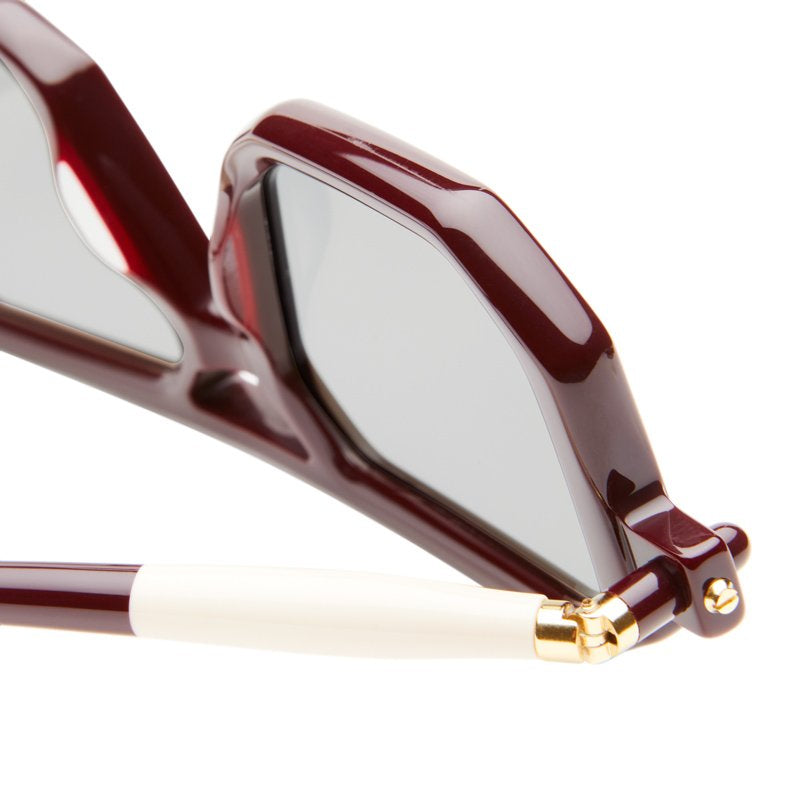 MASK P8 DARK RED