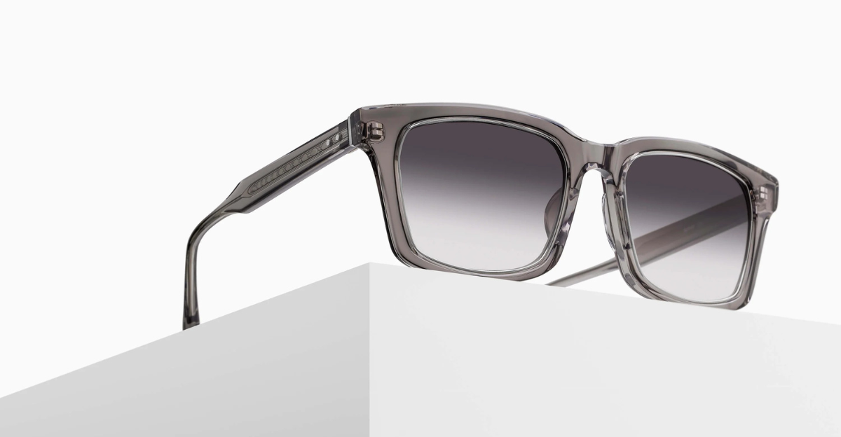 M1040 | Grey Crystal