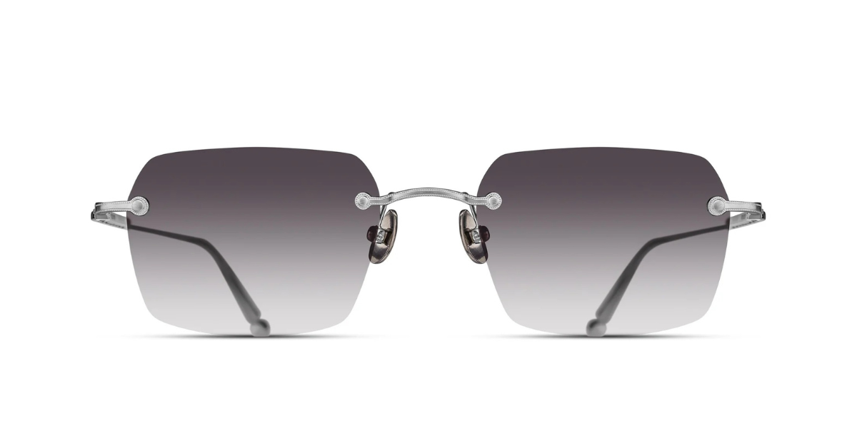 M5008 | Brushed Silver