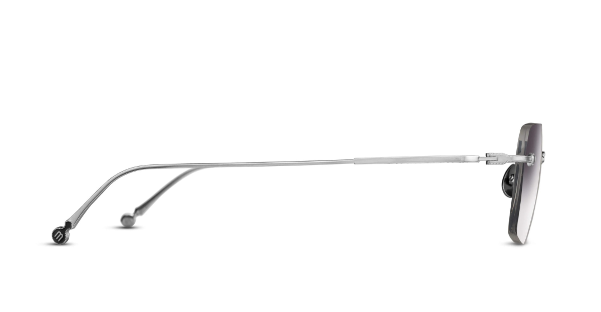 M5008 | Brushed Silver