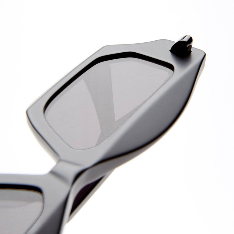 MASK Q6 BLACK MATT