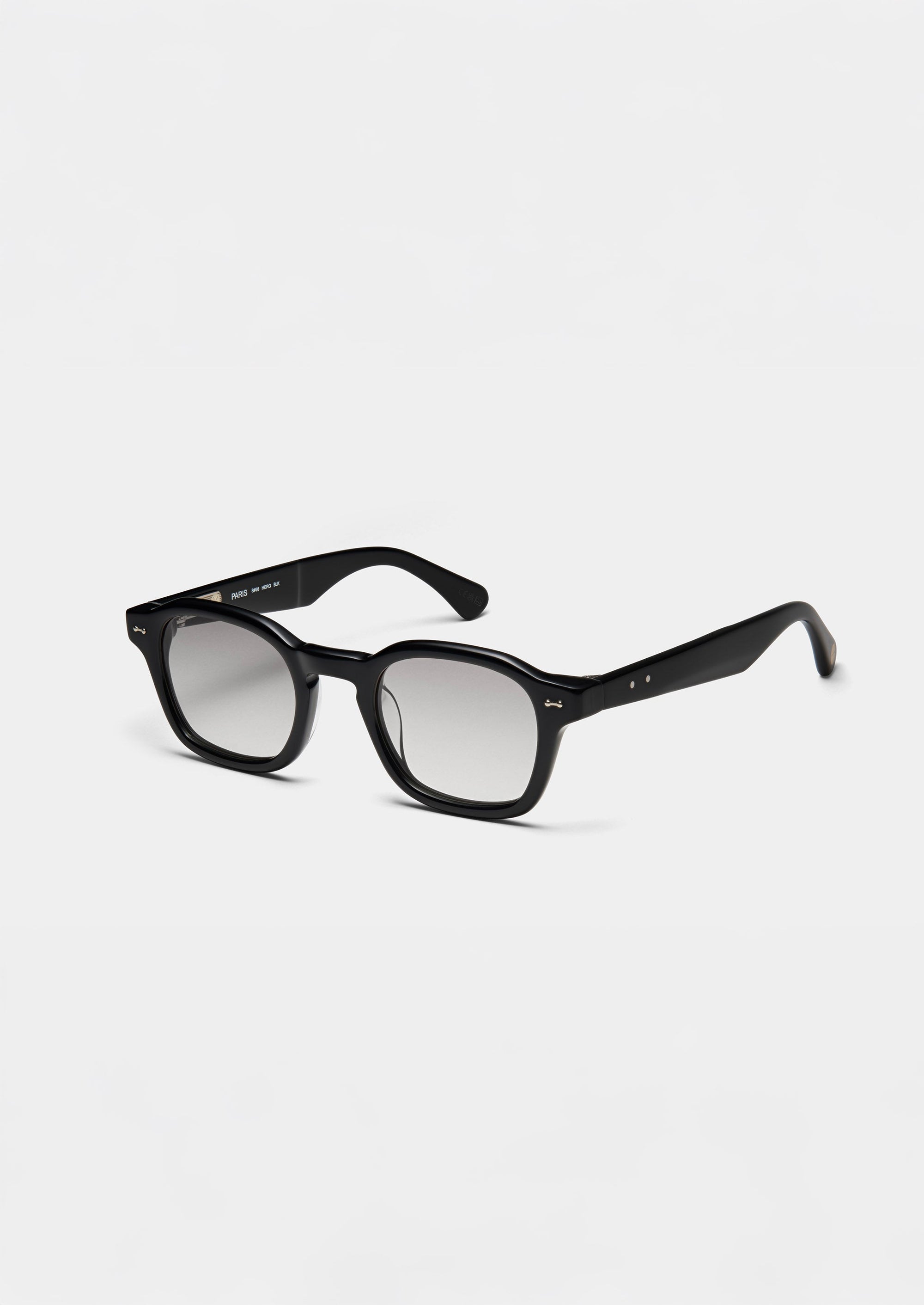 S98 HERO SUN BLACK LIGHT FADE BLACK