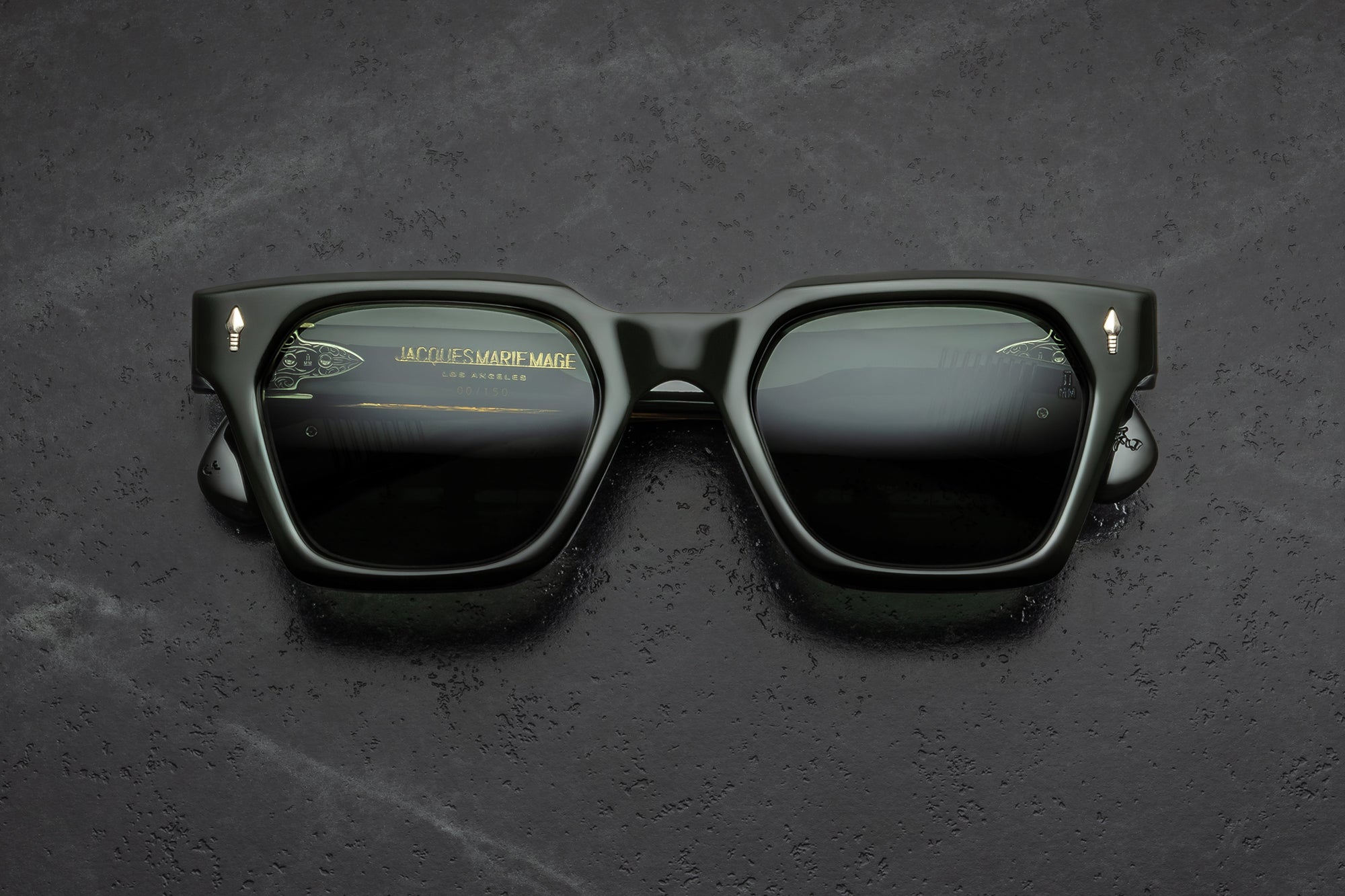 Sterett#1n-viper-tarragon-mineral-glass_