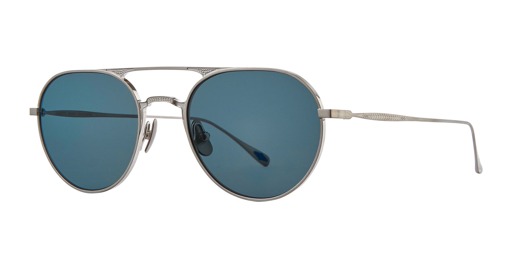 Benny J Sun#brushed-brilliant-silver-semi-flat-pure-sapphire_