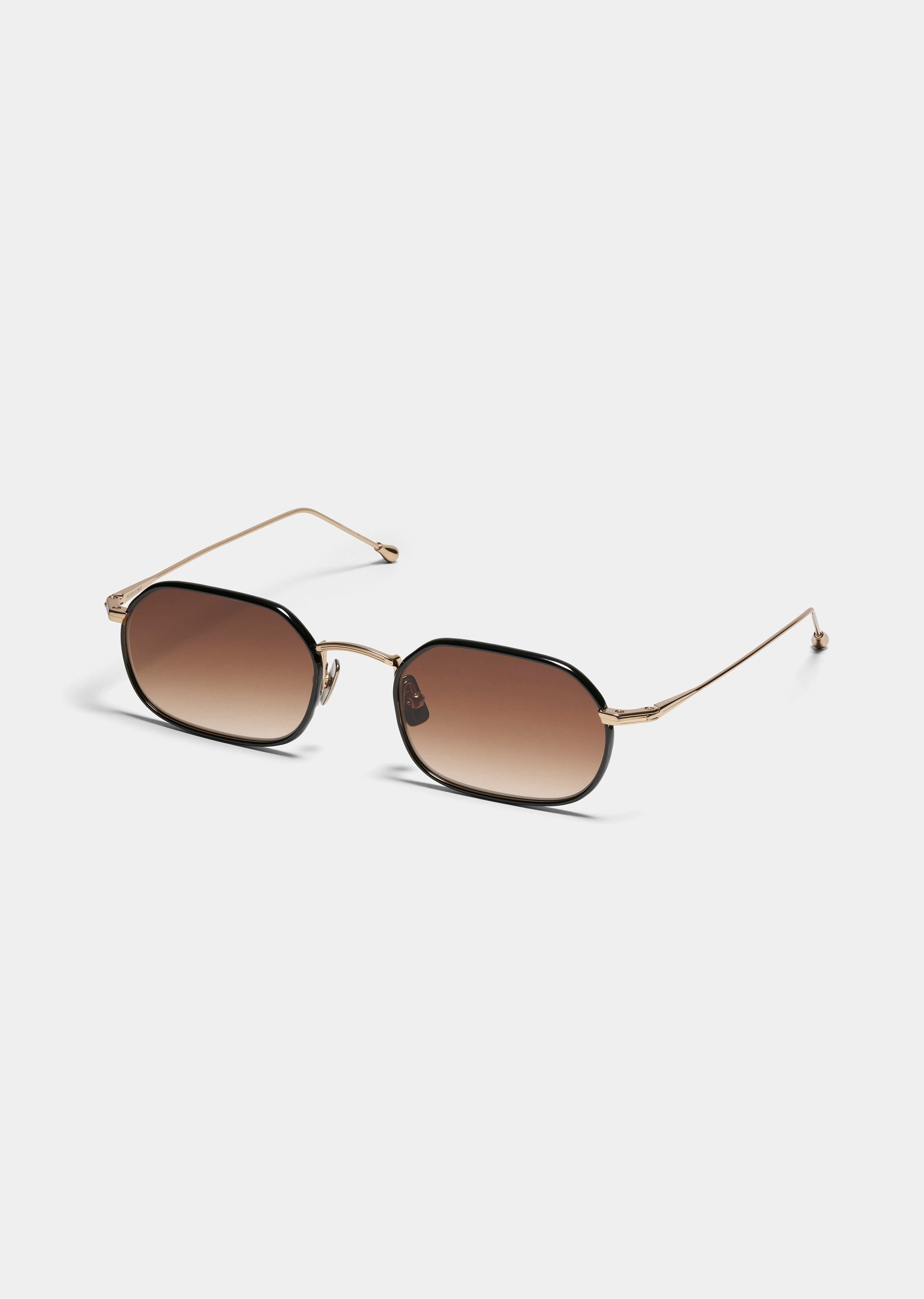 TT11 AKIRA BLACK &amp; GOLD FADE BROWN