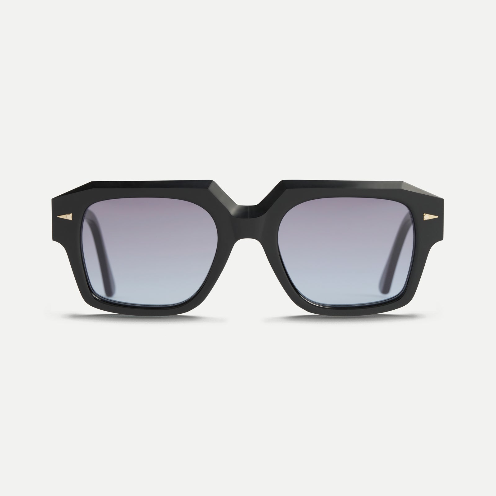 Trudaine#black-blue-gradient_
