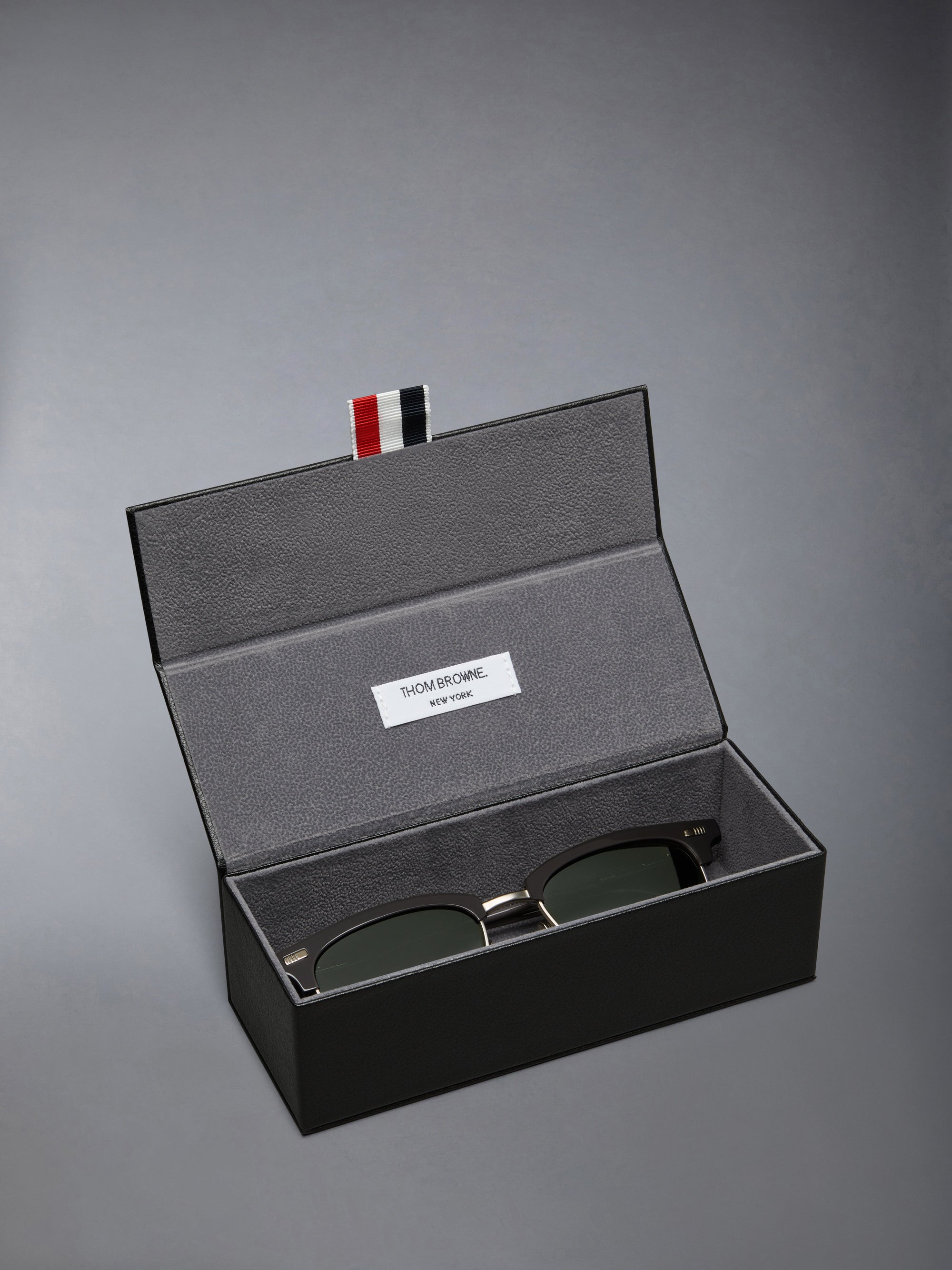 ACETATE AND TITANIUM RECTANGULAR SUNGLASSES