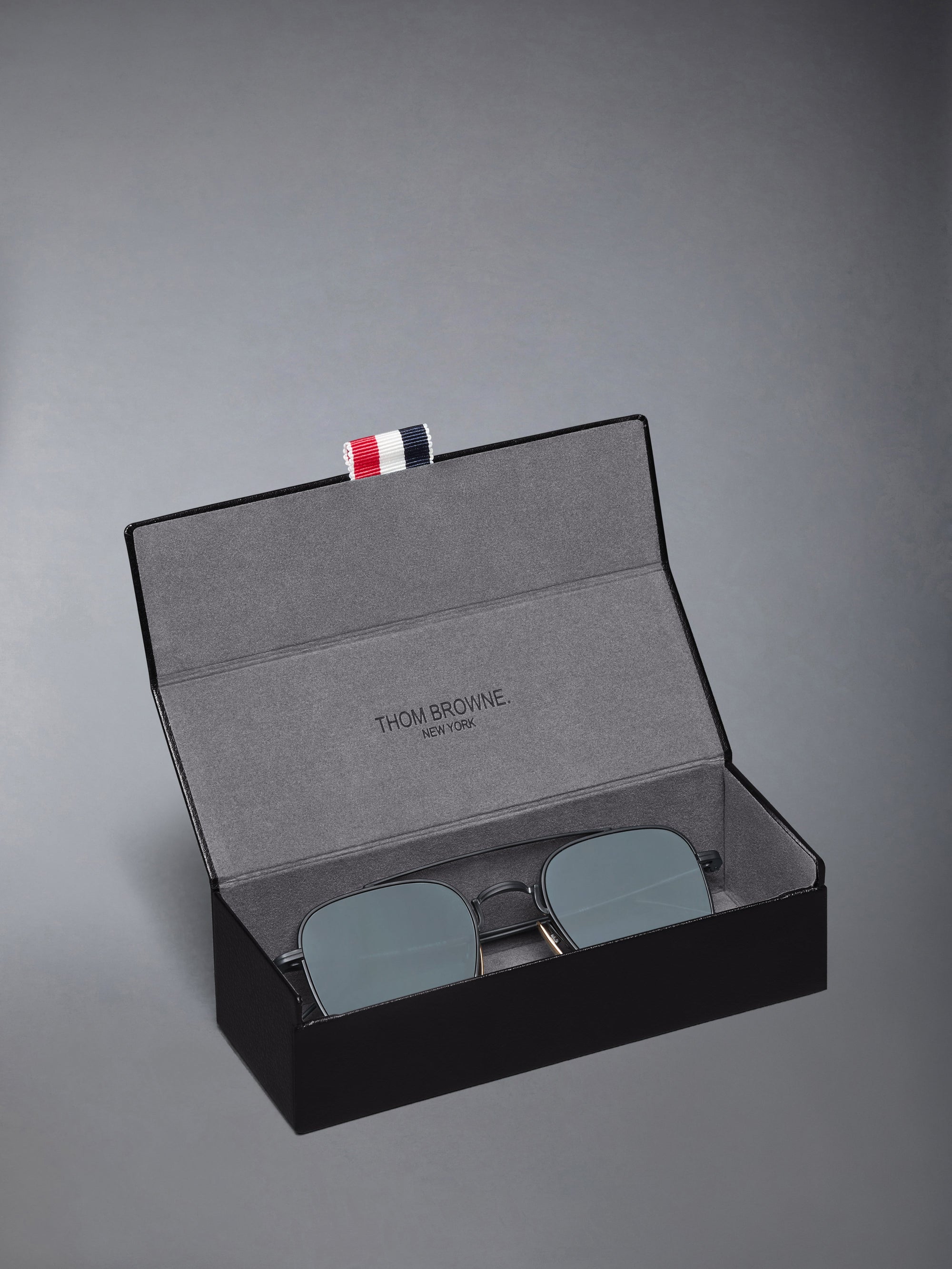TITANIUM SQUARED AVIATOR SUNGLASSES