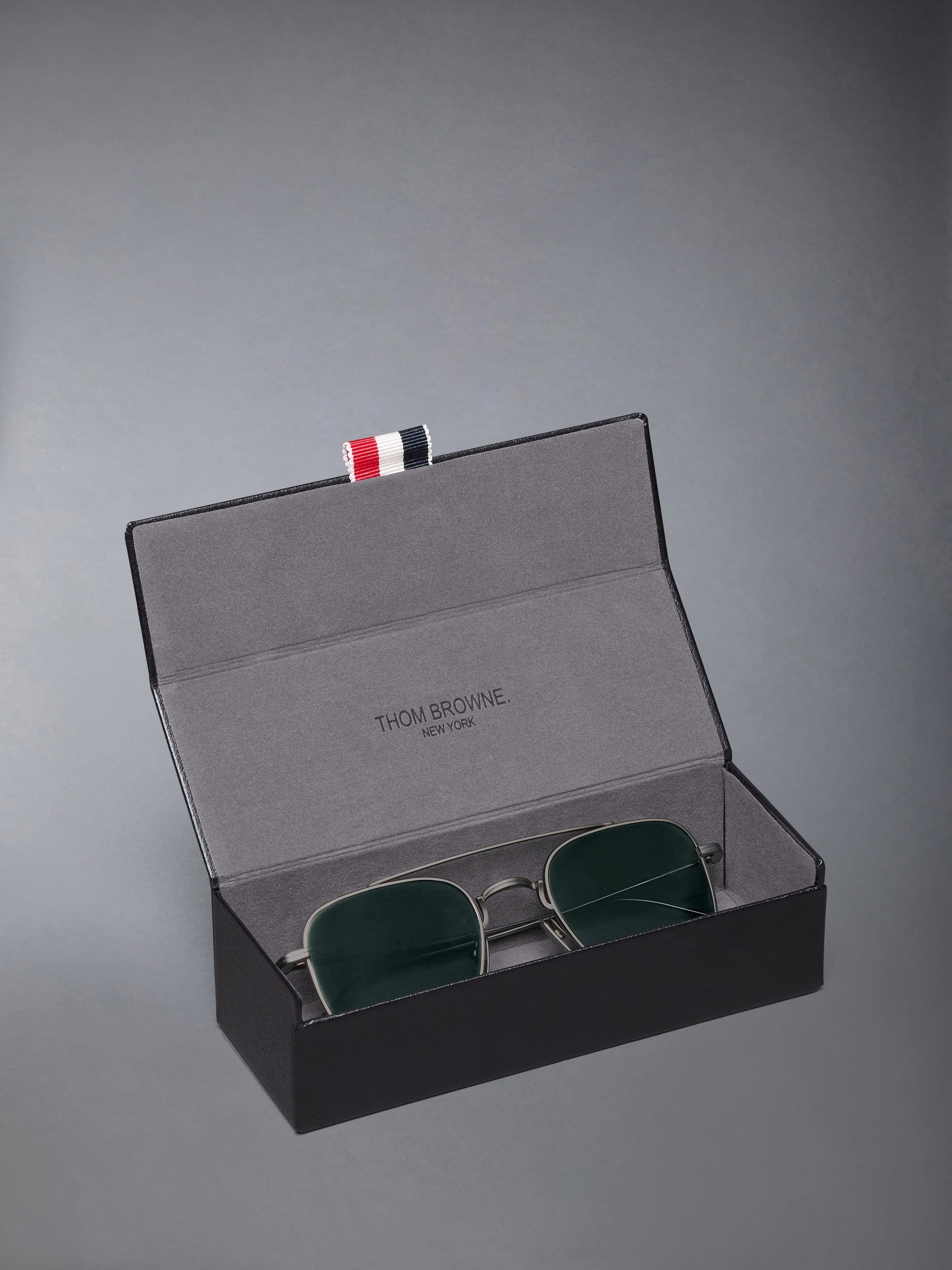 TITANIUM SQUARED AVIATOR SUNGLASSES