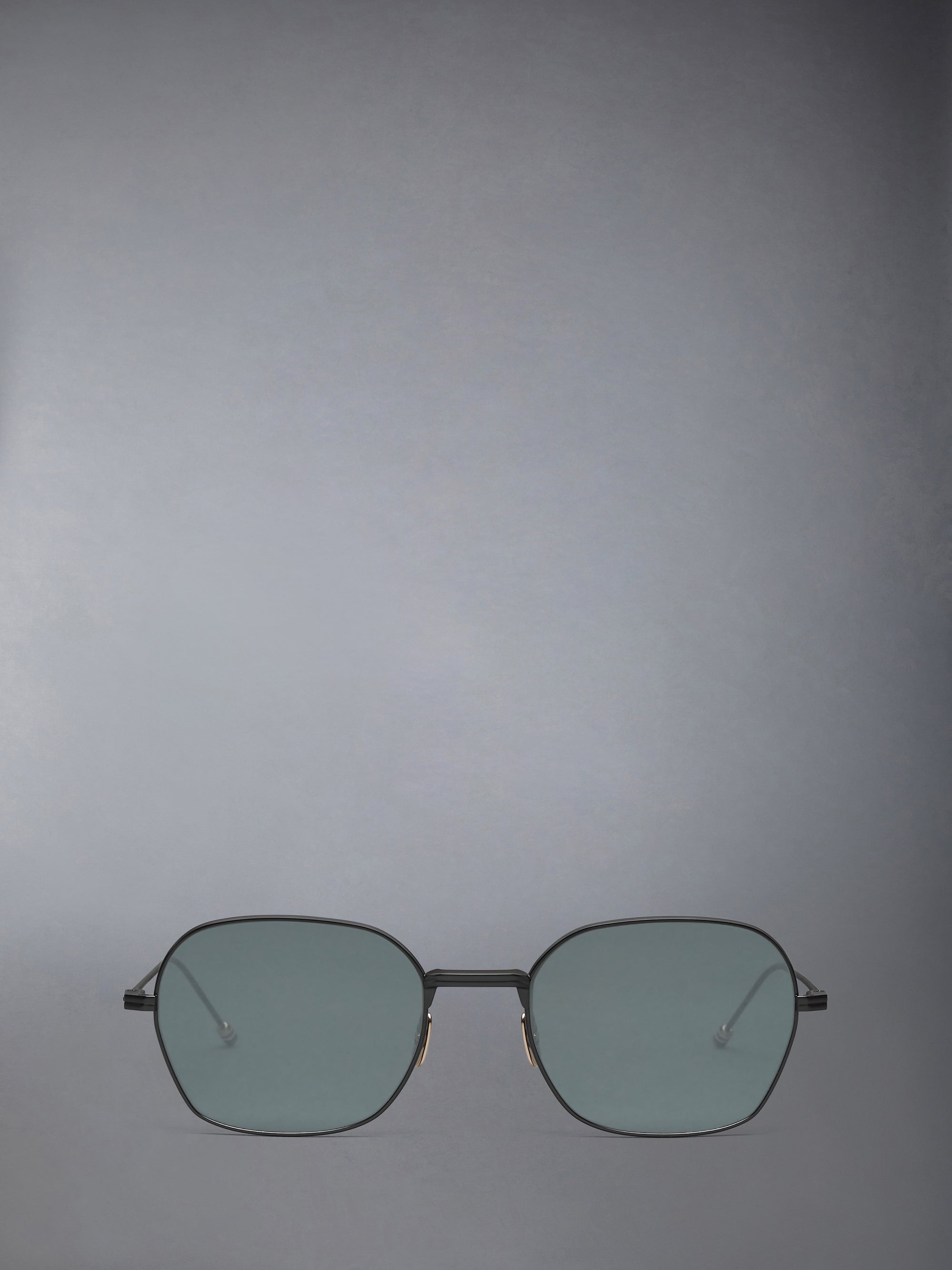 TITANIUM RECTANGULAR SUNGLASSES