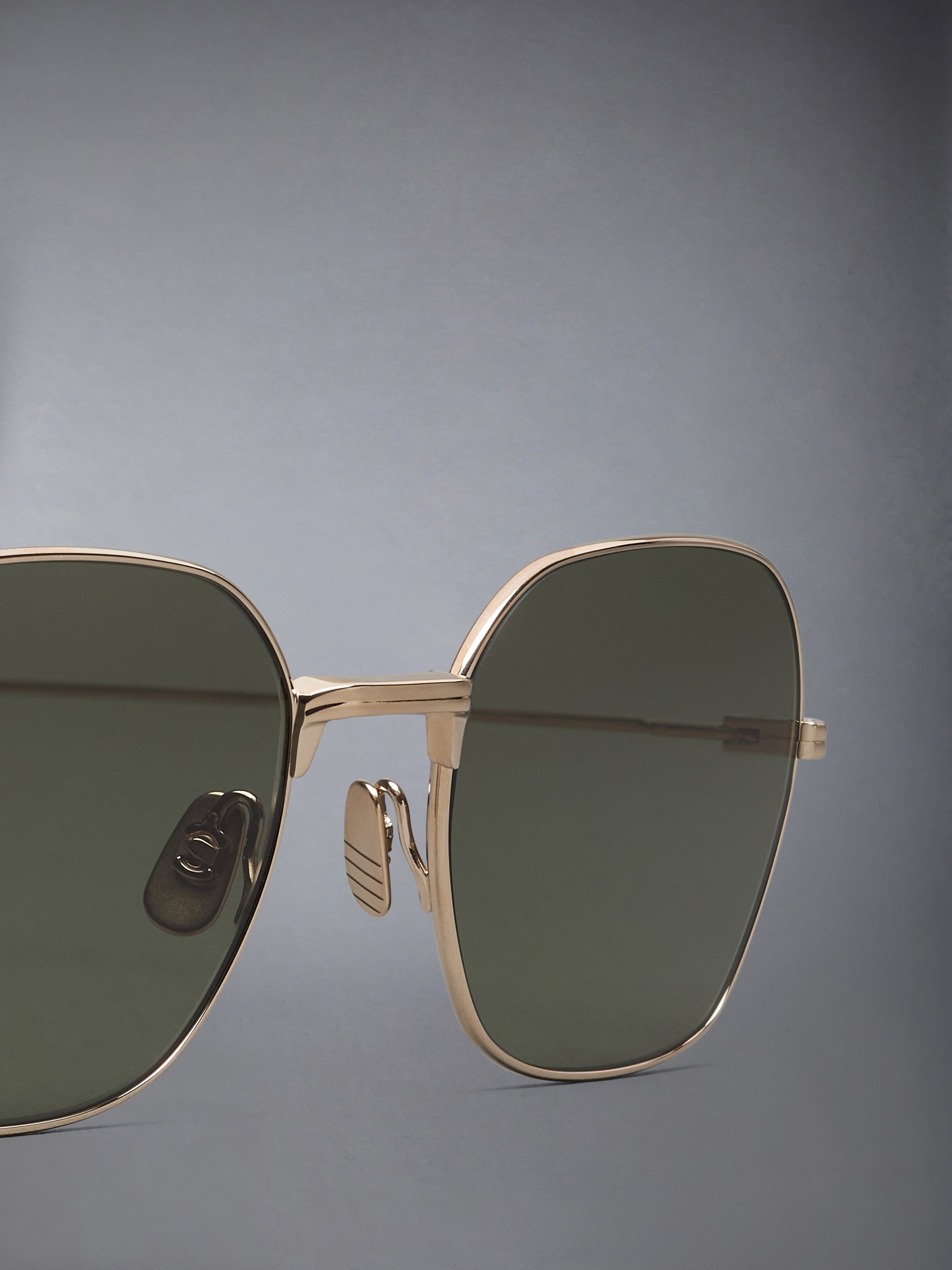 TITANIUM RECTANGULAR SUNGLASSES