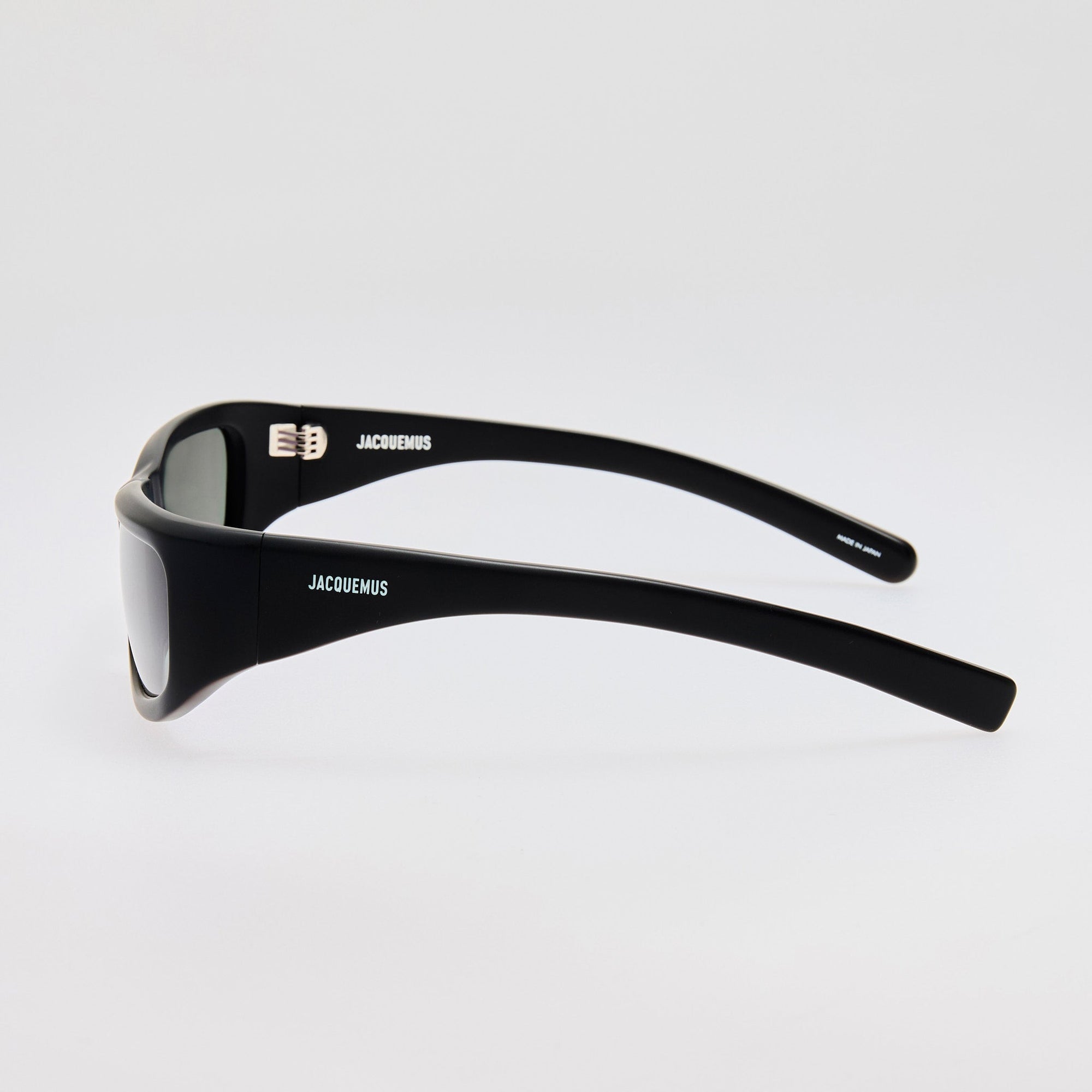 Aero Sunglasses in Metallic Black