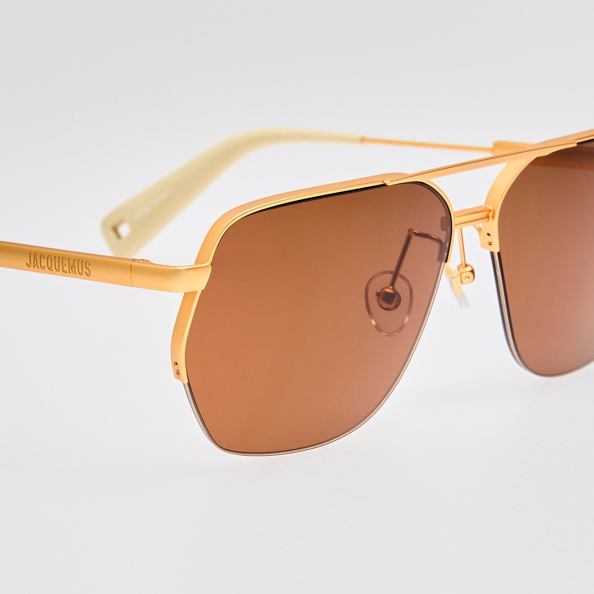 Aviador Sunglasses in Matt Gold and Brown