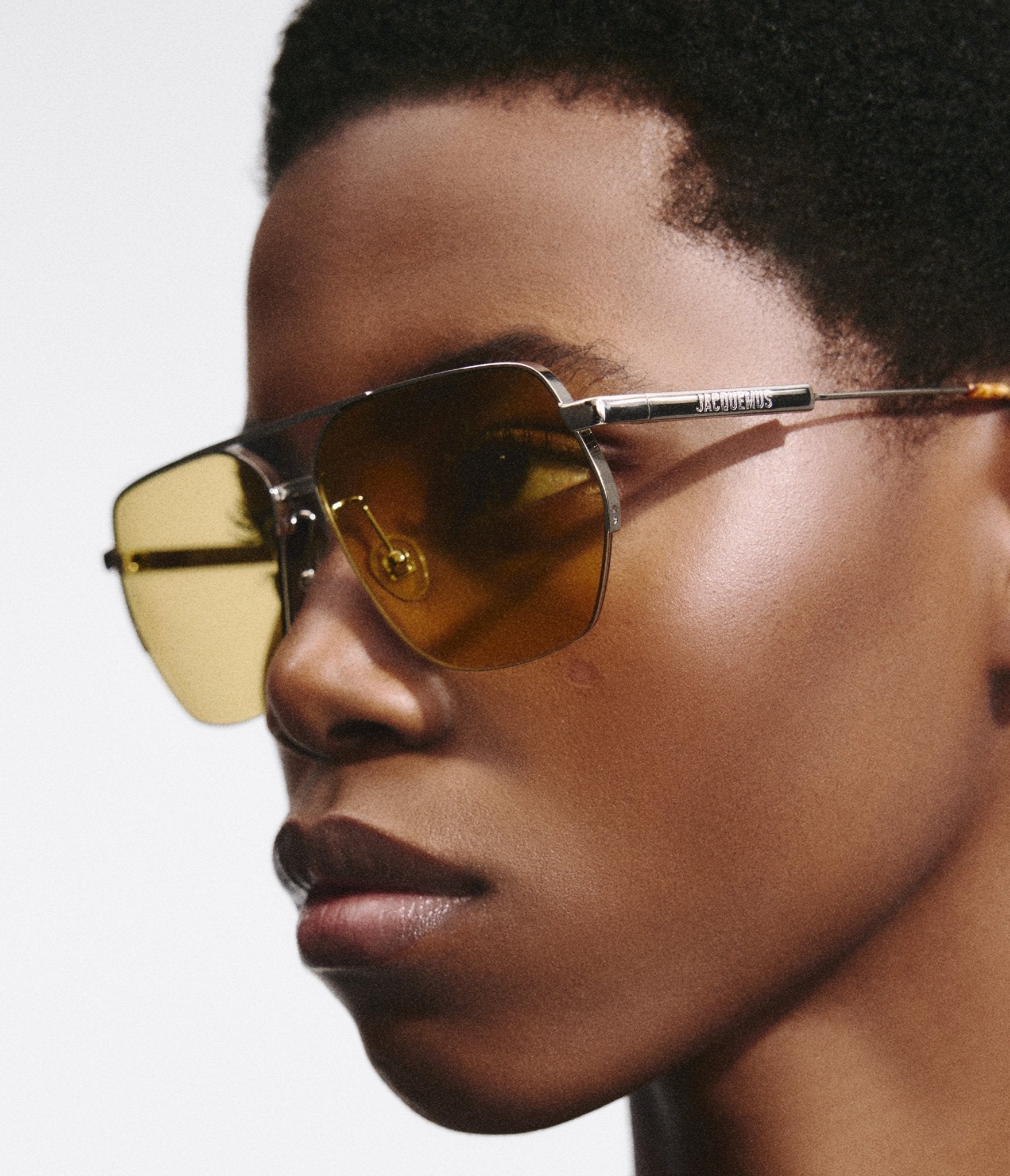 Aviador Sunglasses in Silver and Yellow