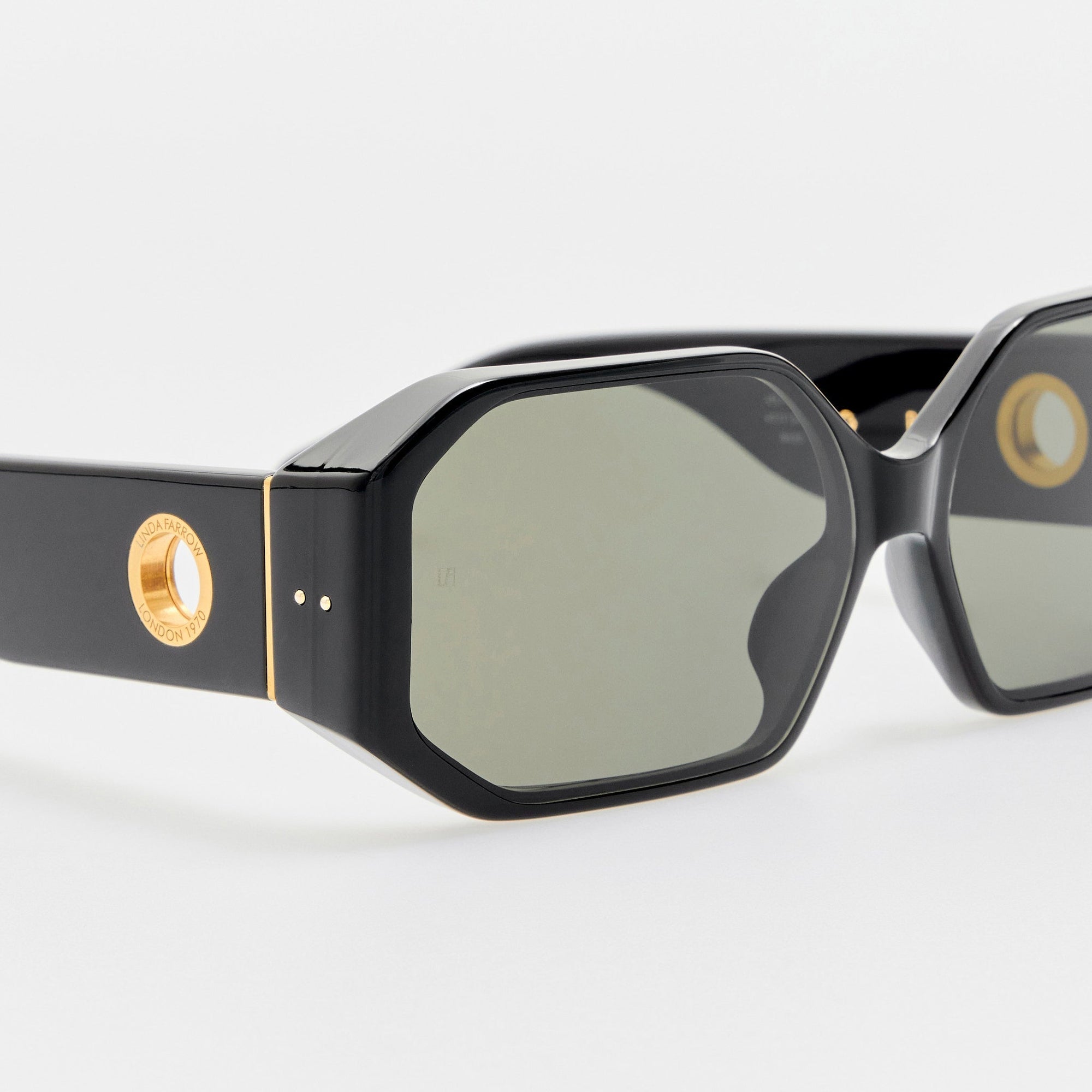 Bailey Sunglasses in Black