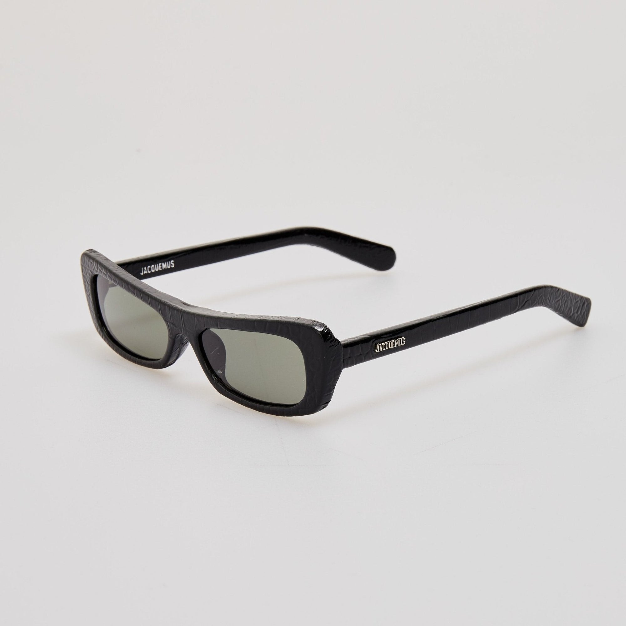 Capri Sunglasses in Black Crocodile