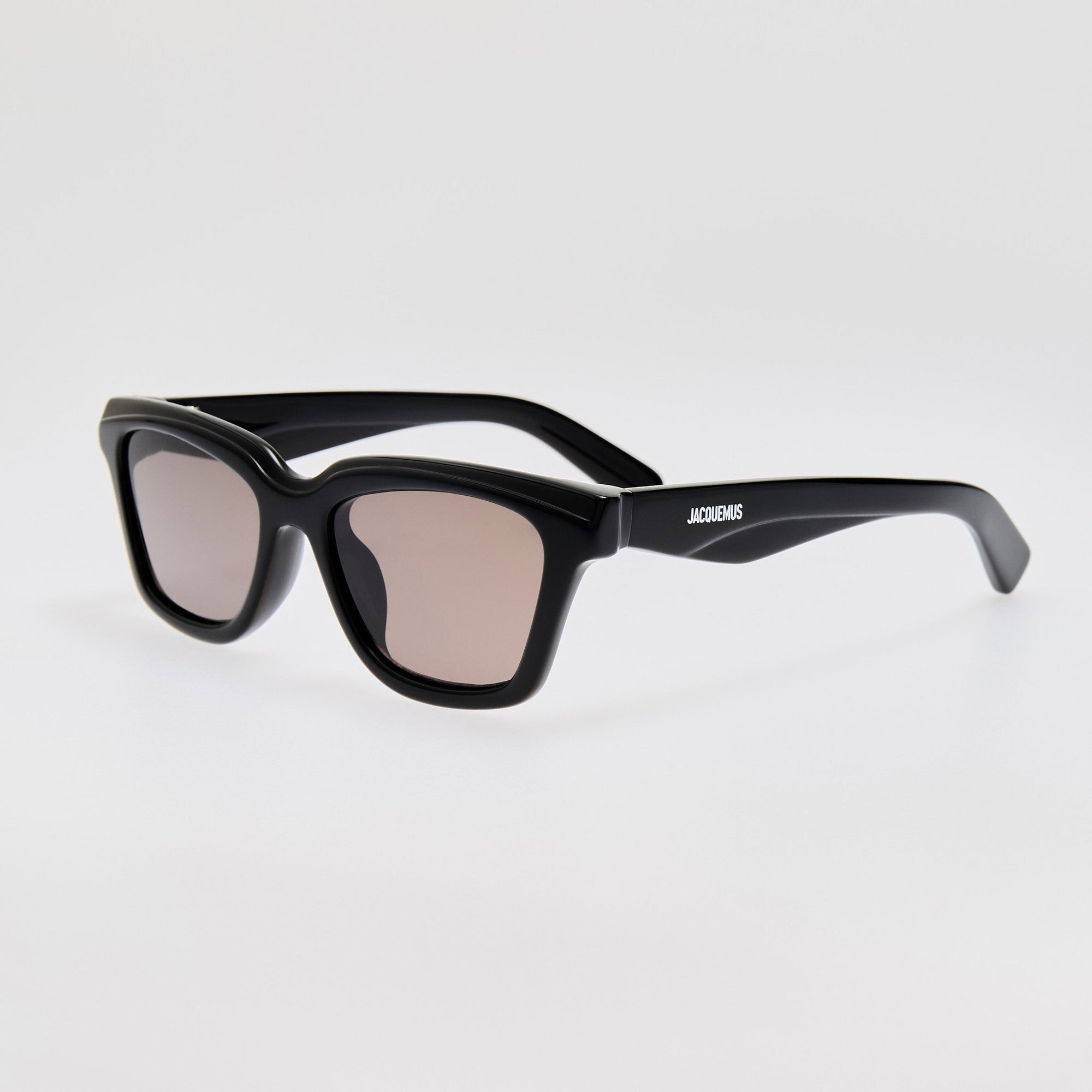 Carre Sunglasses in Black