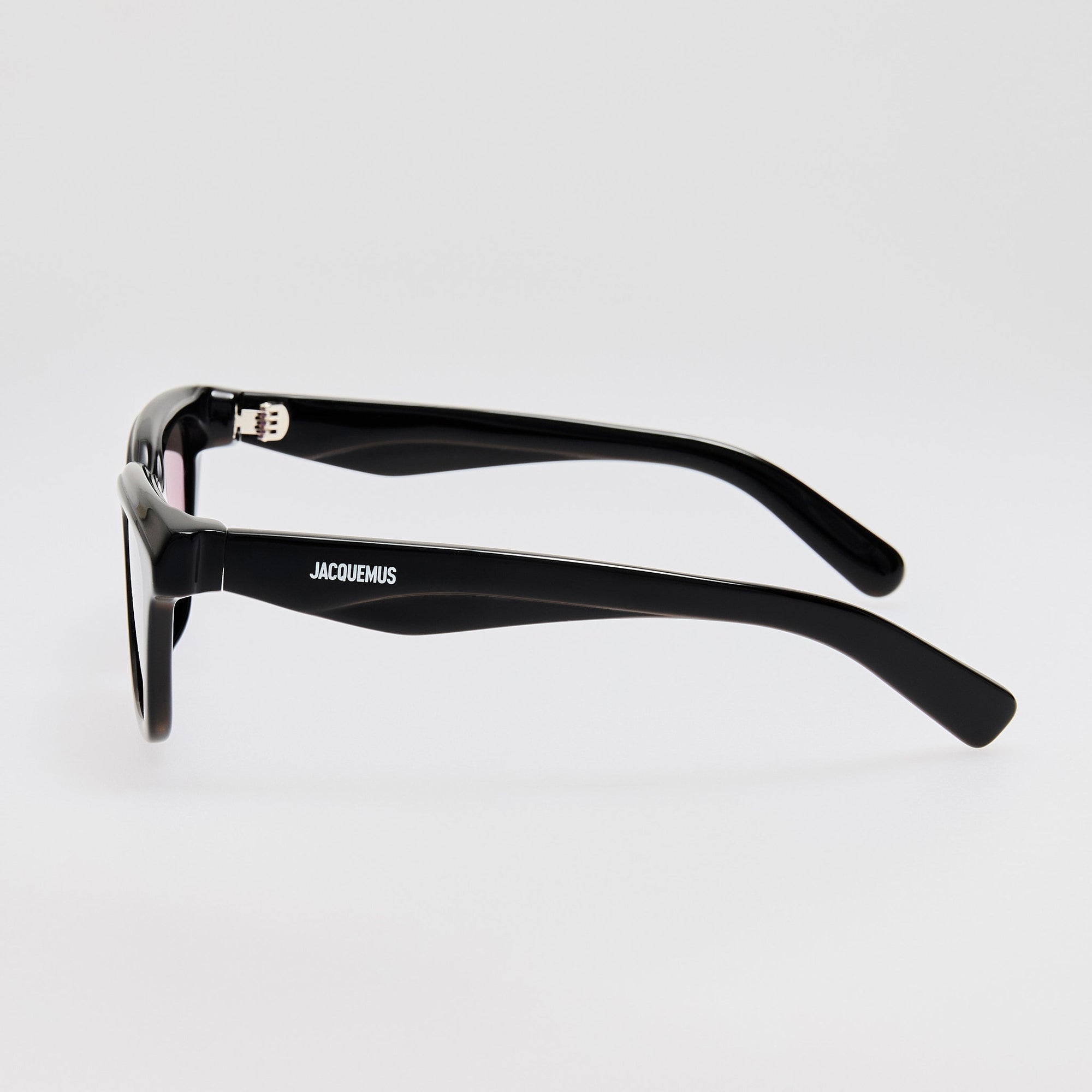 Carre Sunglasses in Black