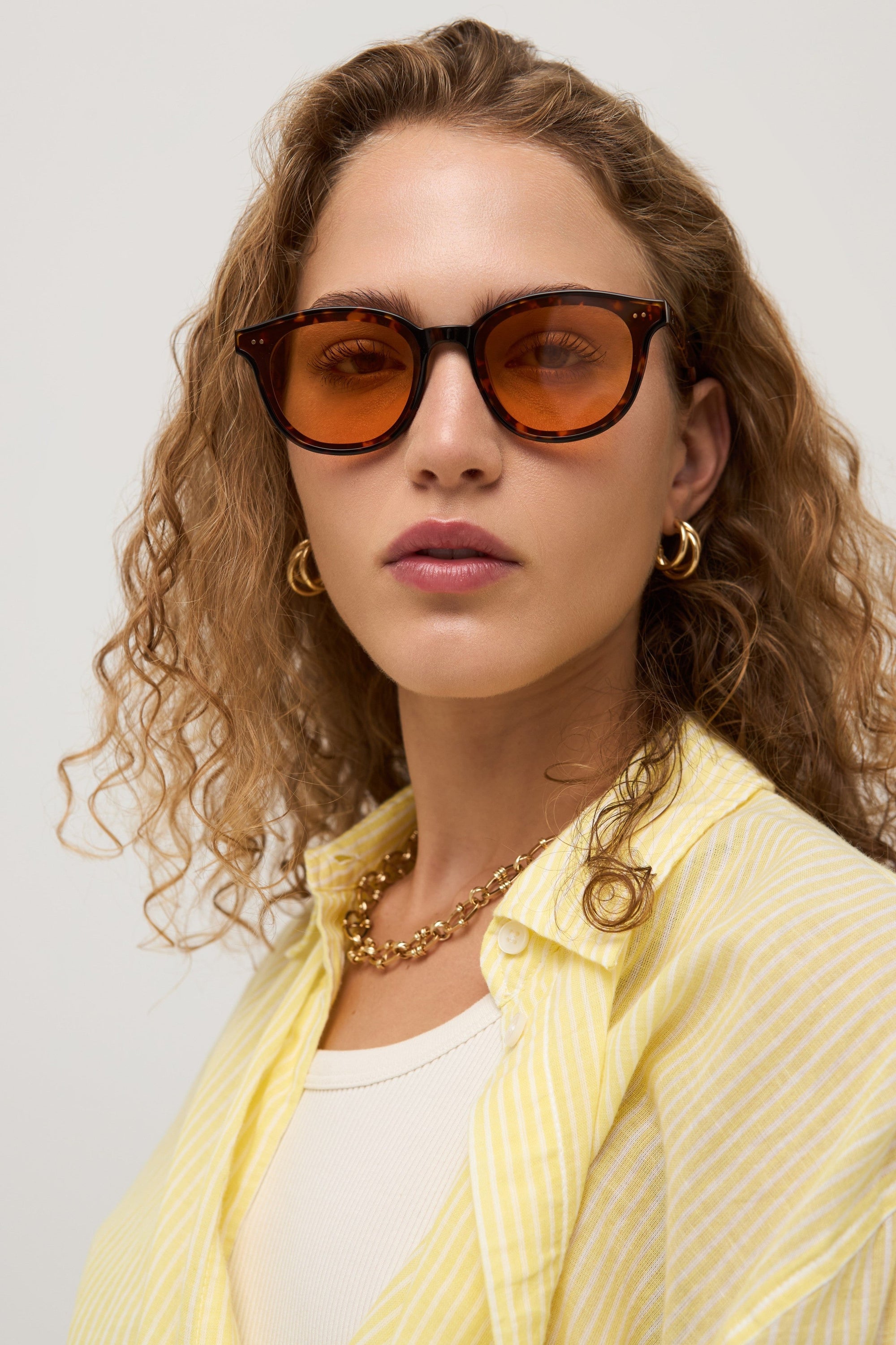 Clyde - Tortoise - 50 Light Orange