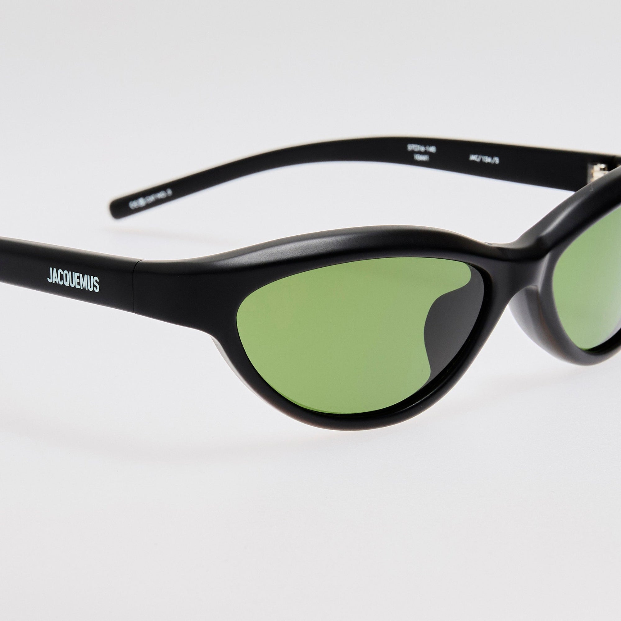 Curvo Sunglasses in Matt Black
