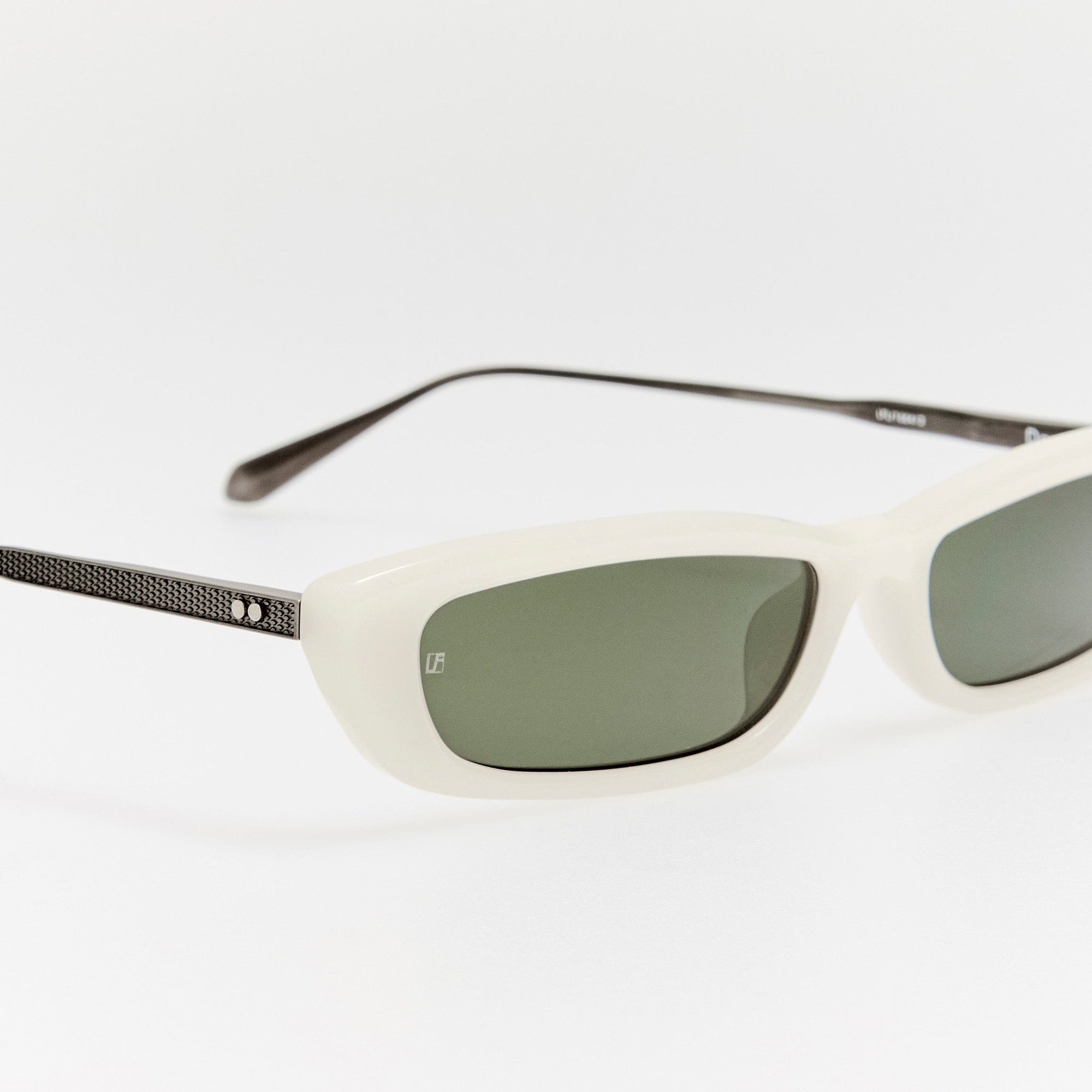 Darya Sunglasses in Cream
