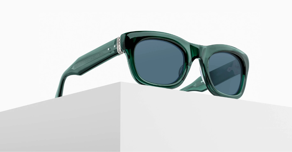 M1042 | Bottle Green