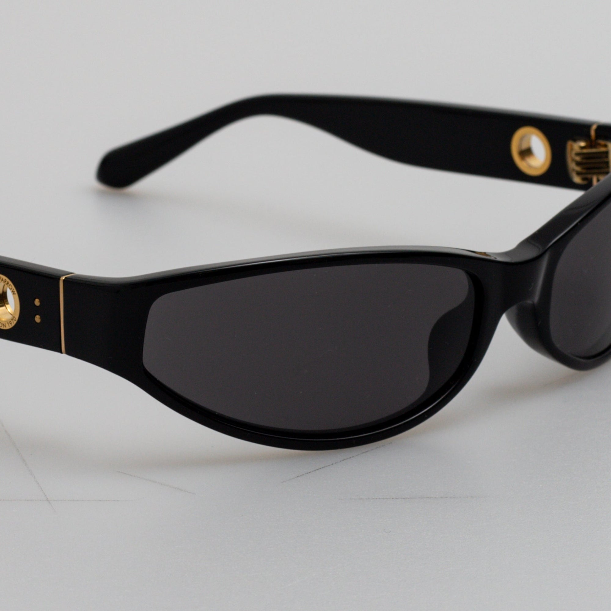 Etain Sunglasses in Black