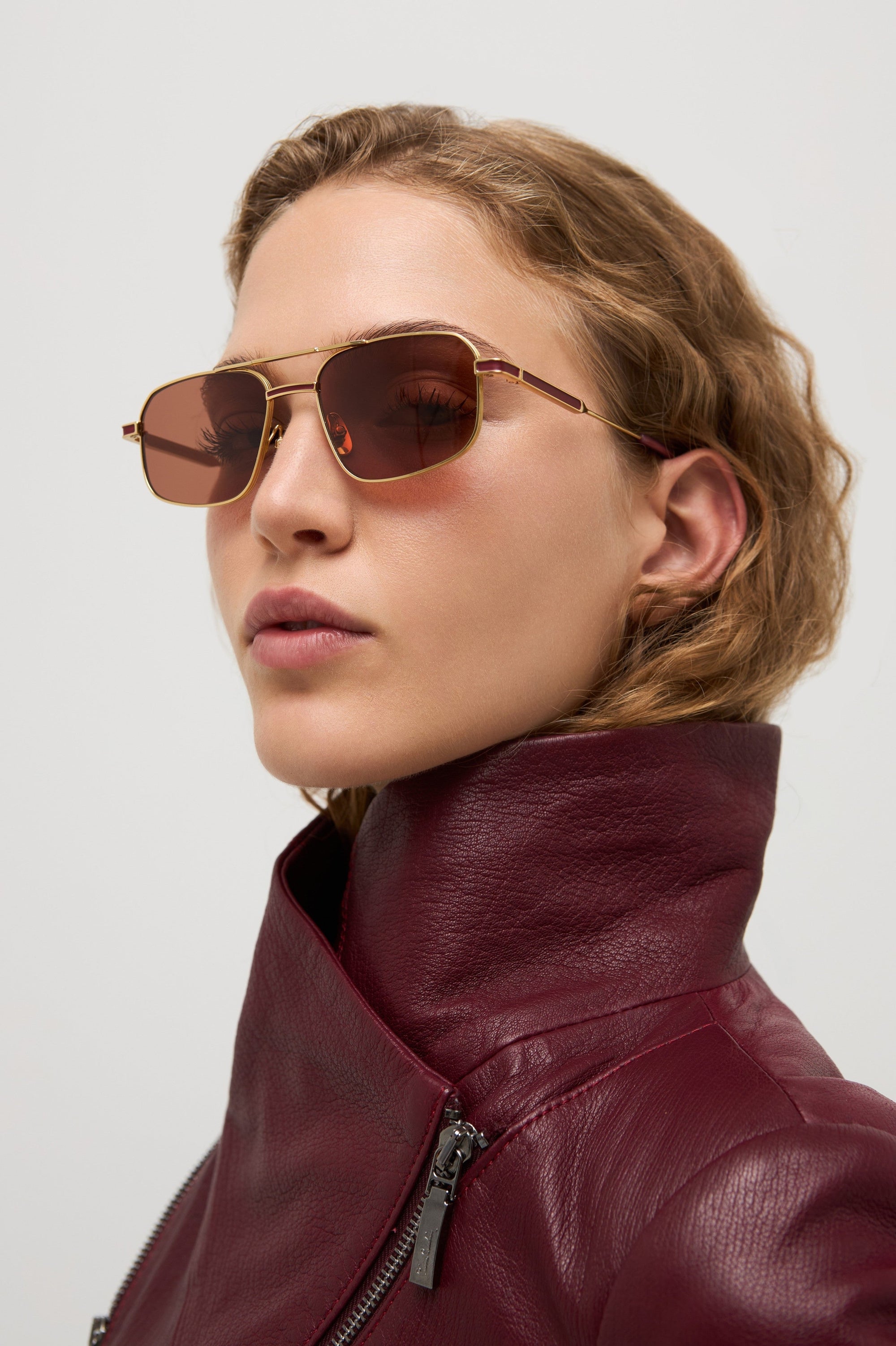 Goldie - Shiny Yellow Gold / Bordeaux