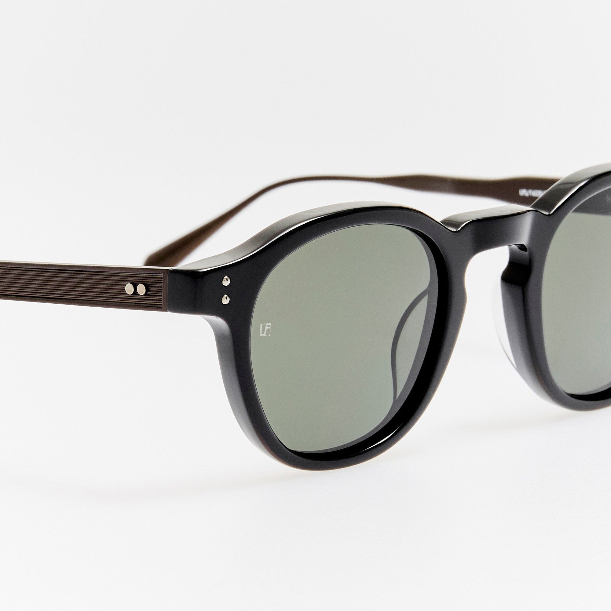 Heath Sunglasses in Matt Black