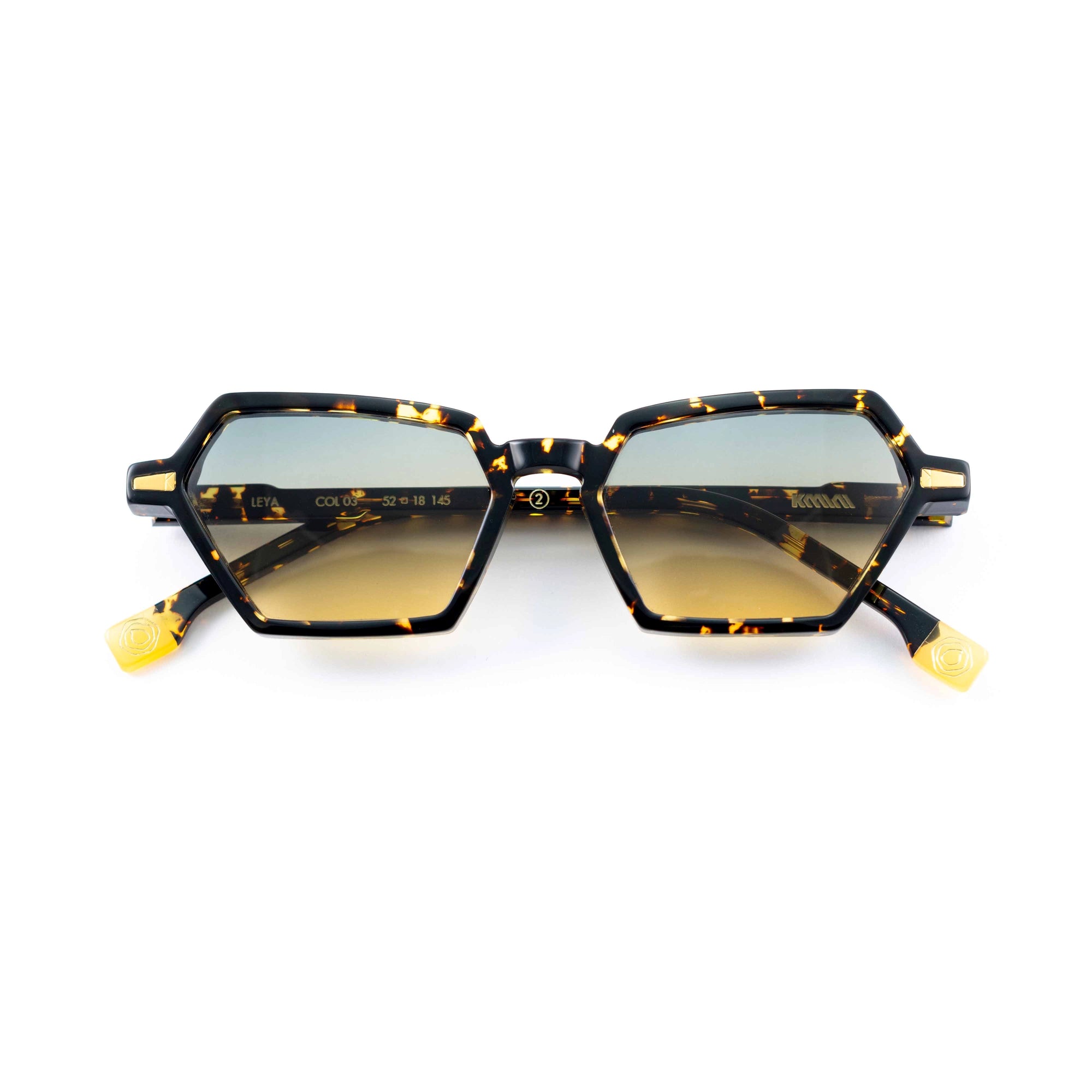 Kyme Eyewear Leya: cat-eye sunglasses. Color Black, Material Acetate cellulose, Size Medium