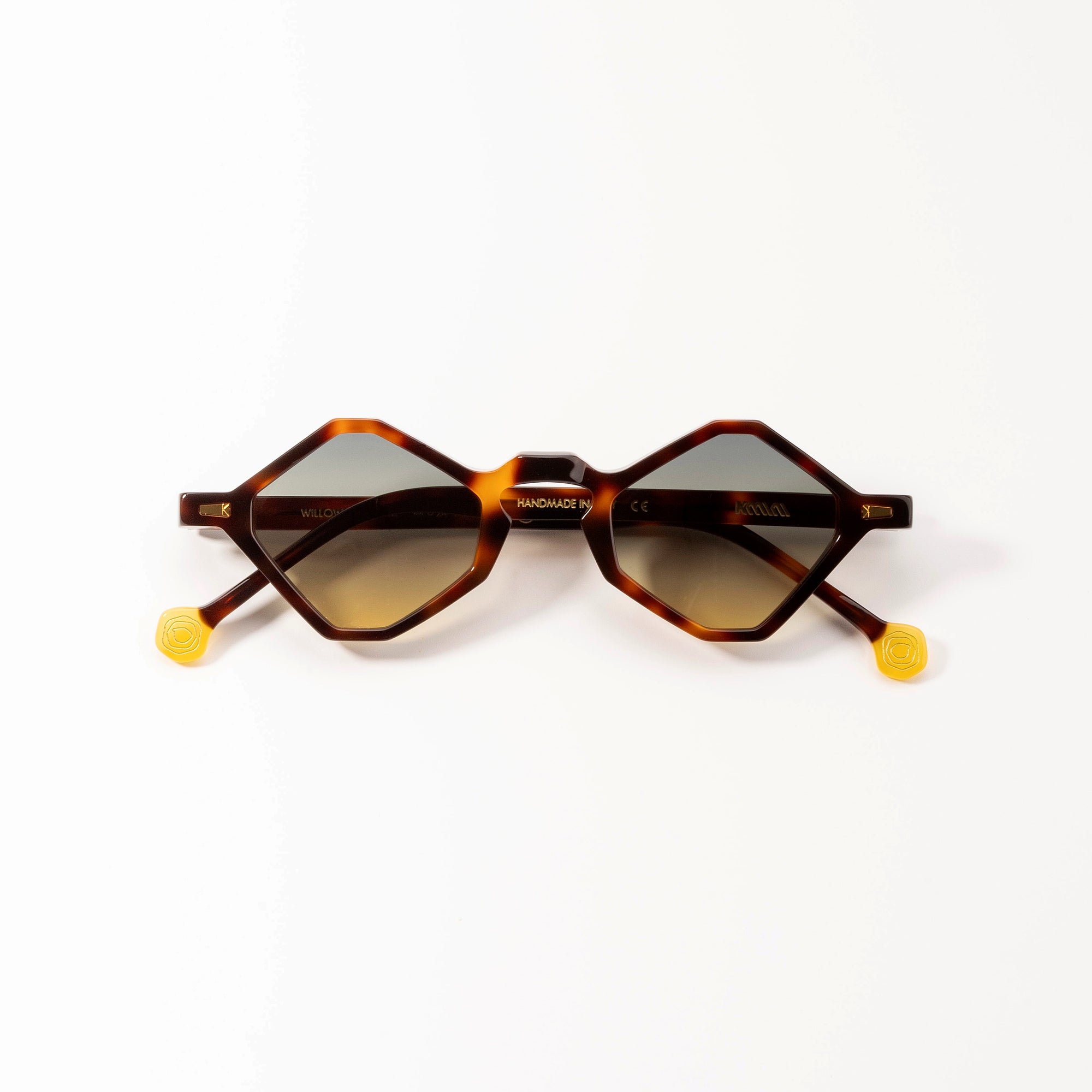 Kyme Eyewear Willow: Diamond-shaped Italian Sunglasses. Color Tobacco, Material Acetate Cellulose, Size Medium