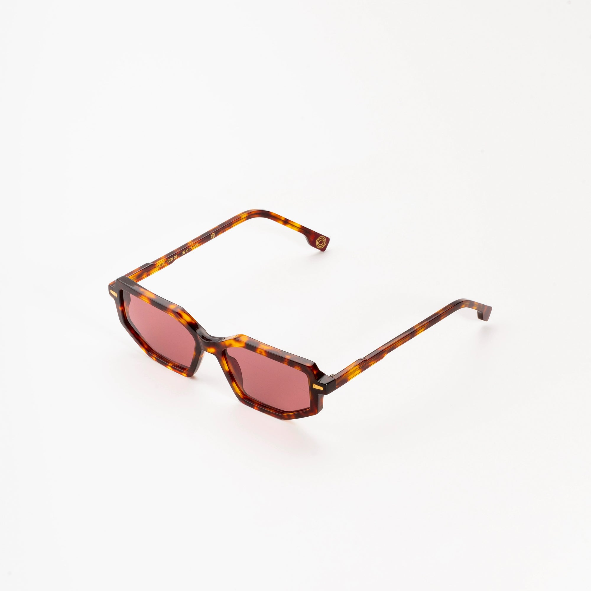 Kyme Eyewear Kymini Dalia Sunglasses - Tobacco Tortoise. Bicolor tobacco/tortoise, Material Acetate cellulose, Size Medium