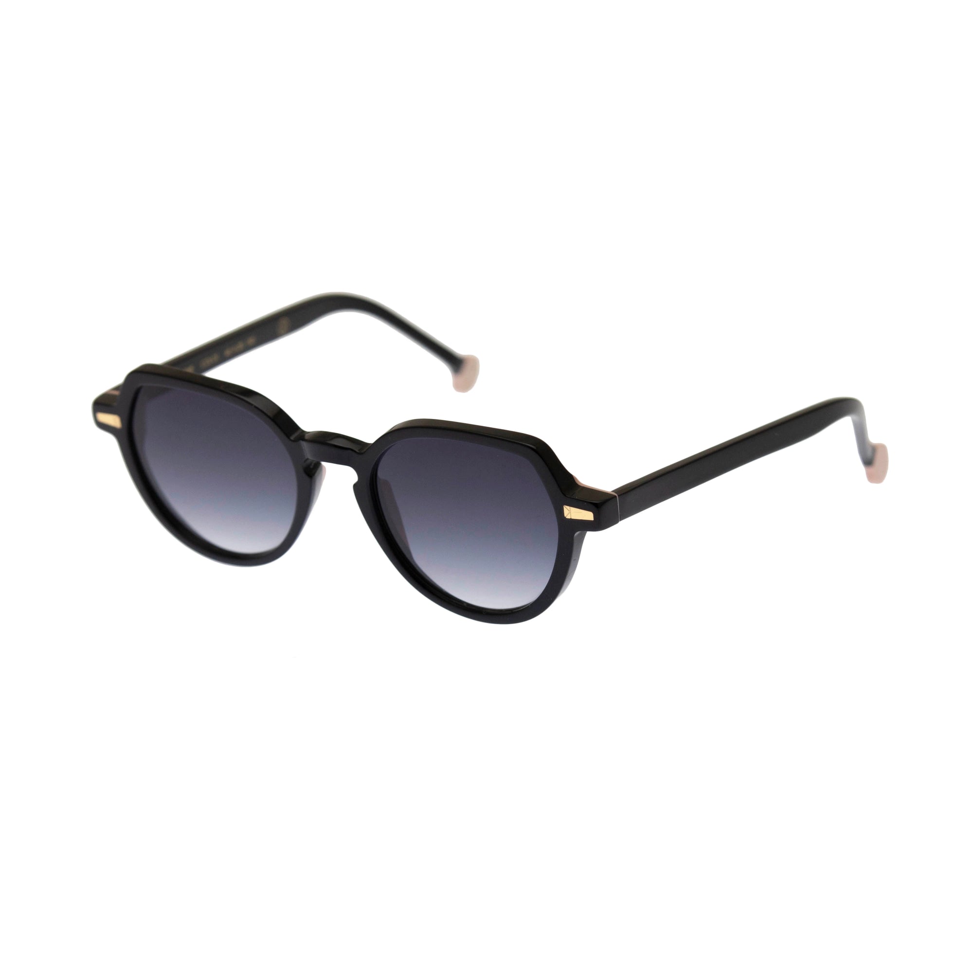 Kyme Eyewear Dafne: butterfly vintage sunglasses. Color Dark avana, Material Acetate cellulose, Size Small