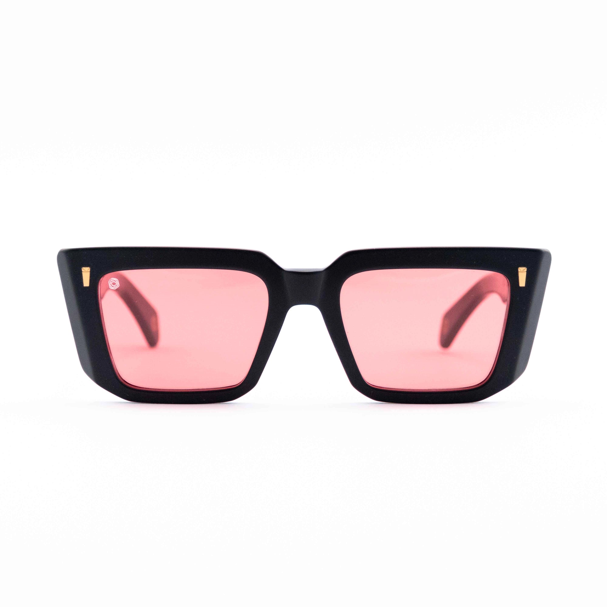 Kyme Eyewear Cozy2: streetwear women bold rectangular sunglasses. Color Black and Pink, Material Acetate cellulose, Size Large