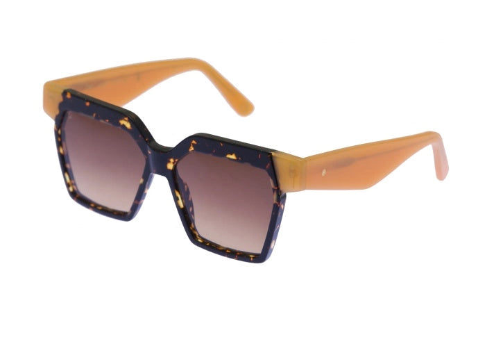 Kyme Eyewear Clio: oversize squared sunglasses. Color Black, Material Acetate cellulose, Size Large