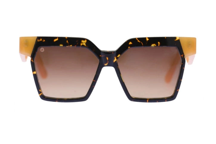 Kyme Eyewear Clio: oversize squared sunglasses. Color Black, Material Acetate cellulose, Size Large